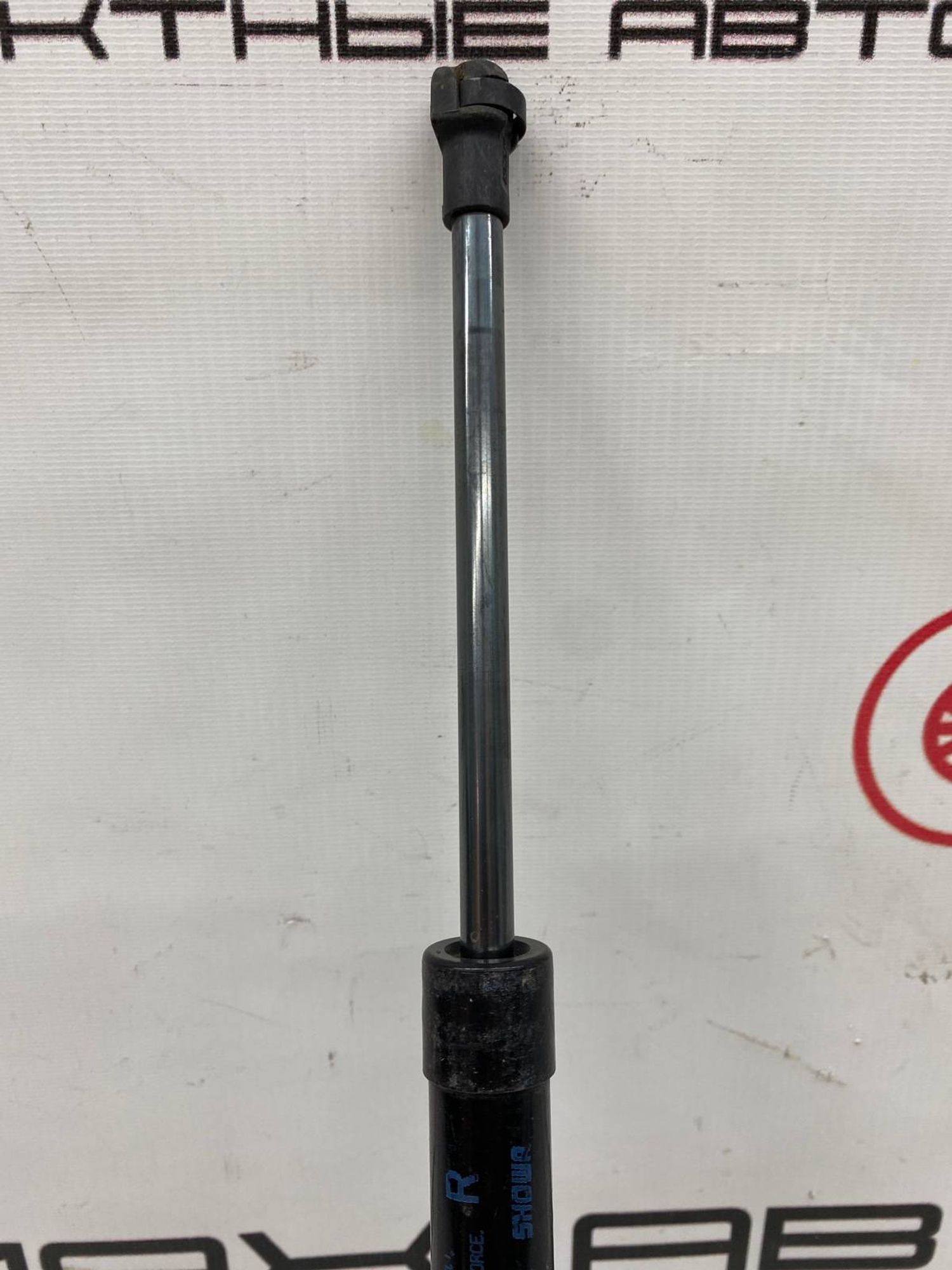 Б/У амортизатор багажника (газлифт, опора) задний, 800 рублей, Краснодар