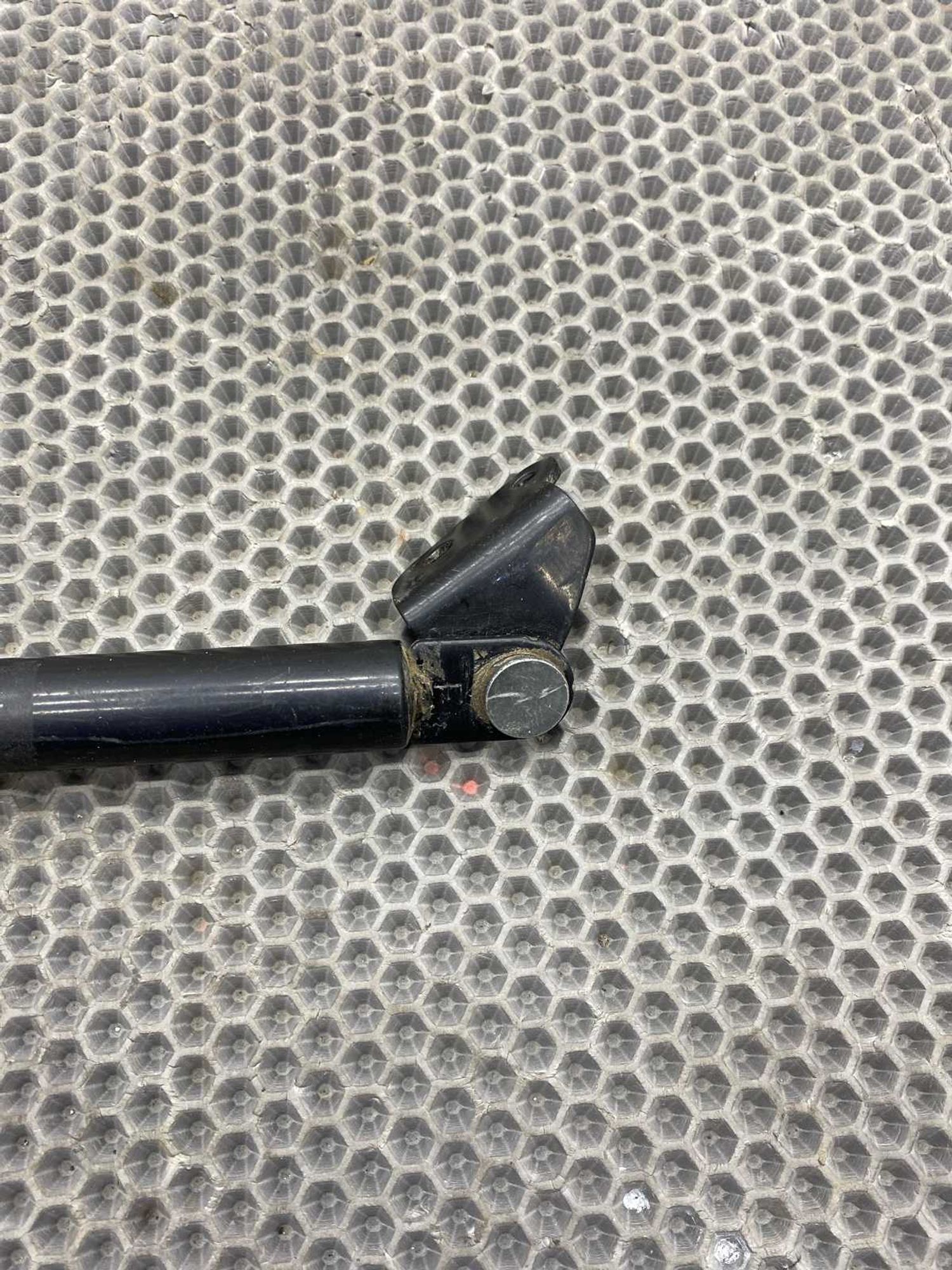 Амортизатор крышки багажника Mazda Cx-5 KE PEVPS 2012, 990 рублей, Краснодар