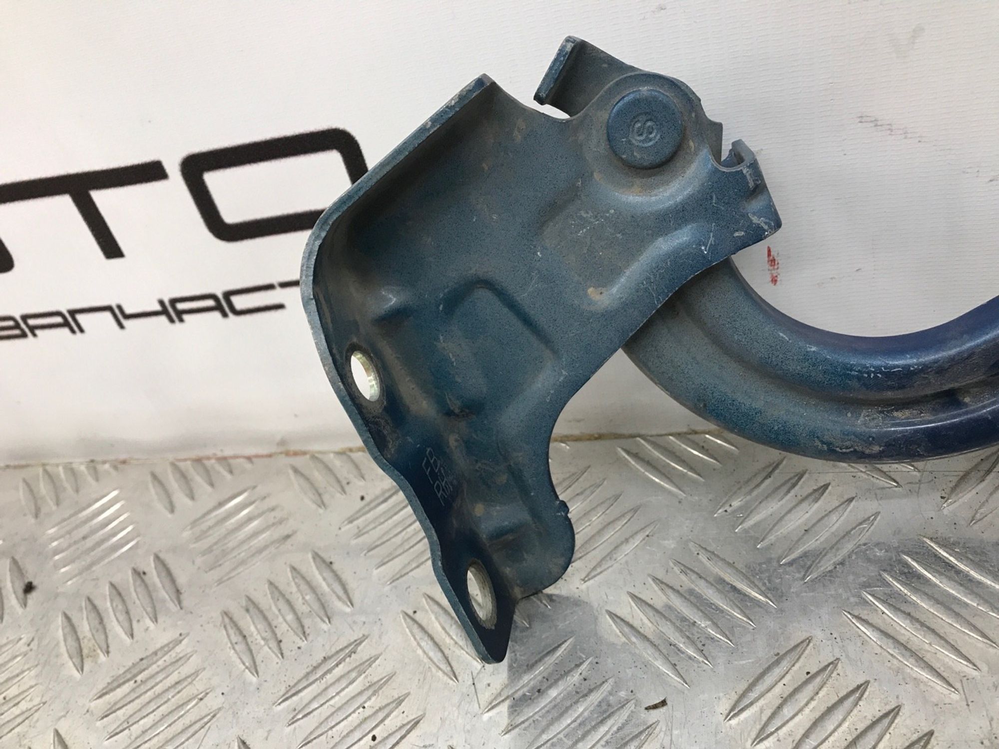 Б/У петли капота передний правый Kia Rio 4 FB 2016, 1370 рублей, Краснодар