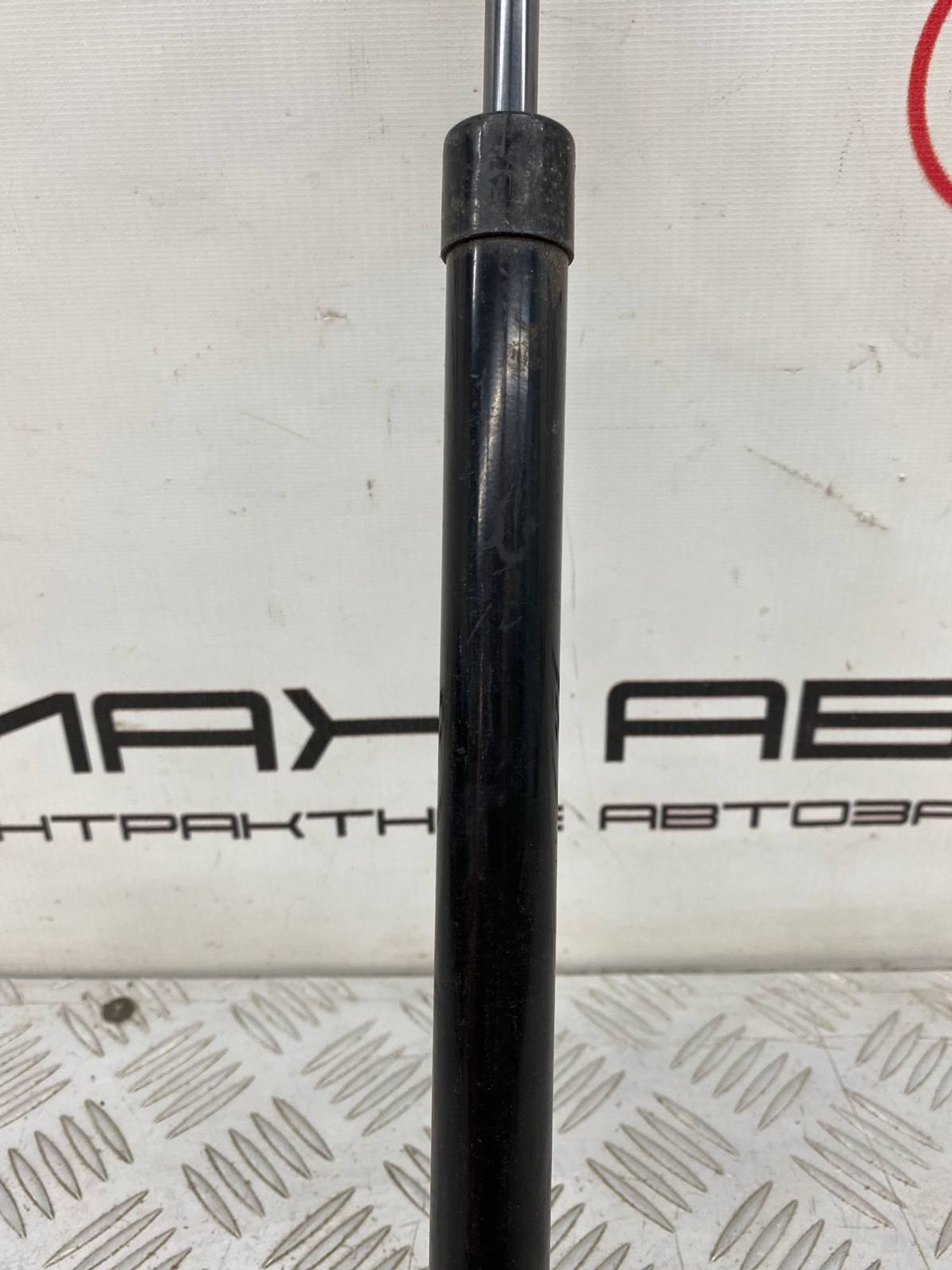 Б/У амортизатор багажника (газлифт, опора) задний, 800 рублей, Краснодар