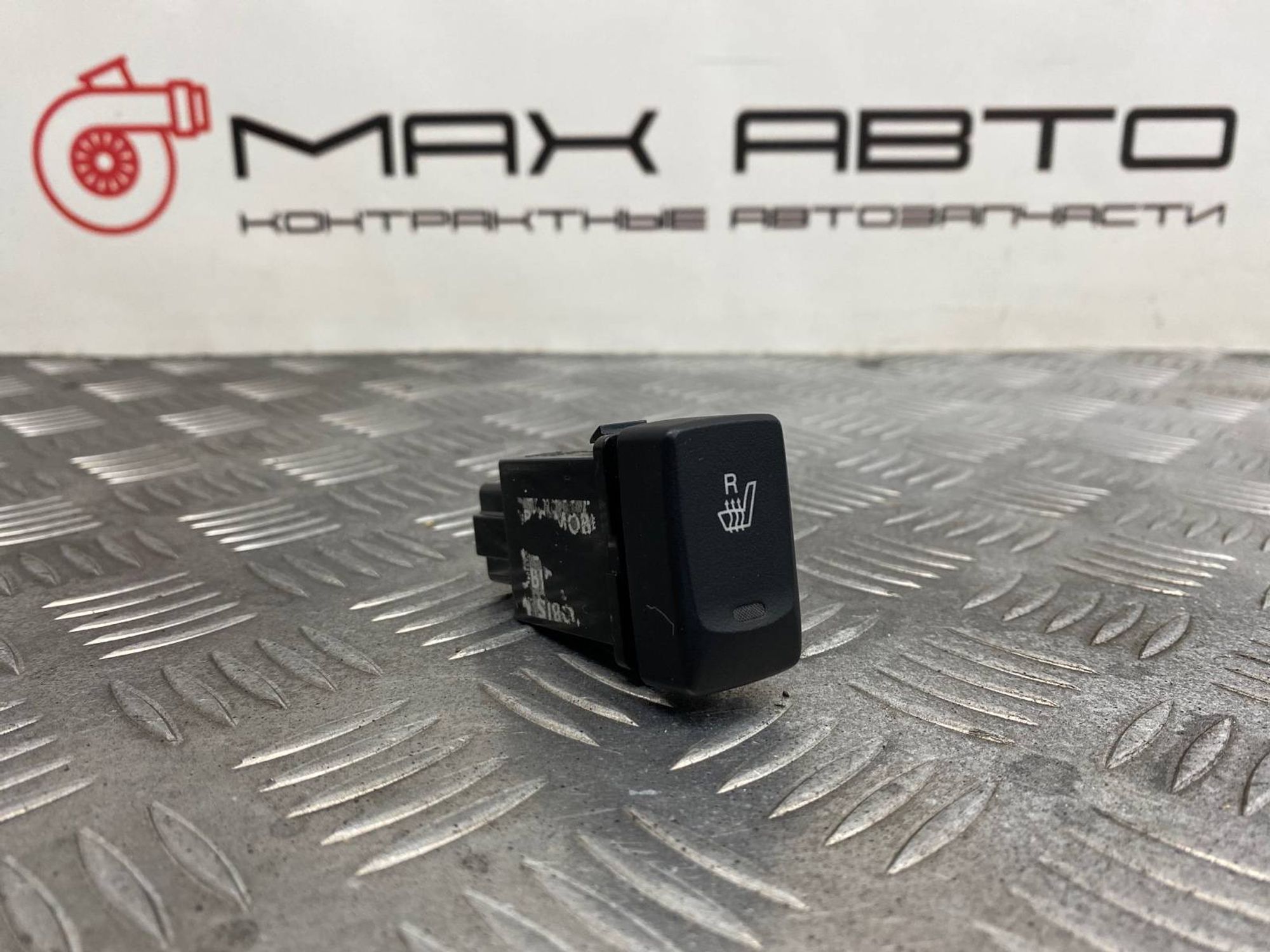 Б/У кнопка подогрева сиденья передний правый, 800 рублей, Краснодар