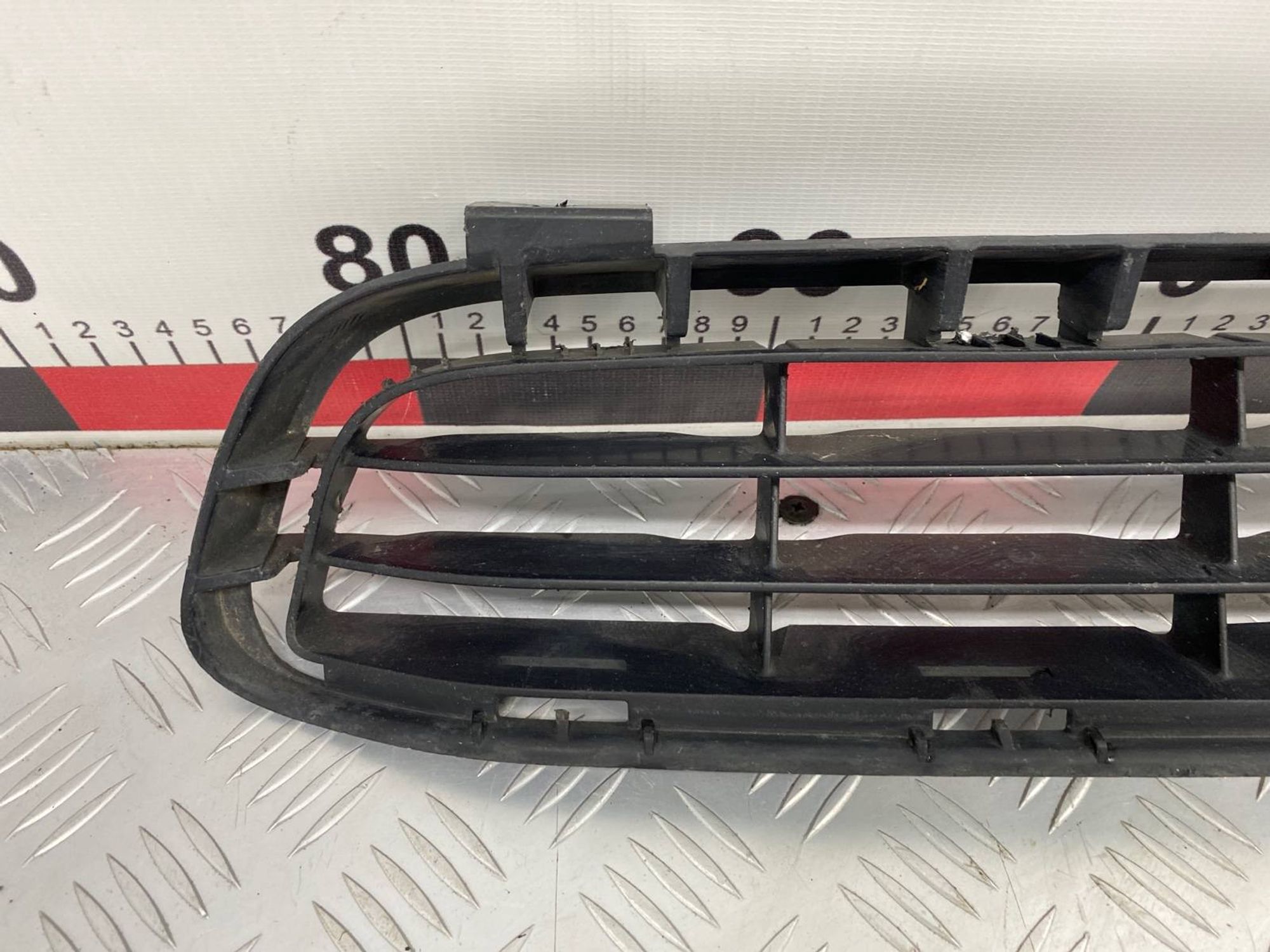 Б/У решетка бампера ( радиатора ) Toyota Camry, 2000 рублей, Краснодар