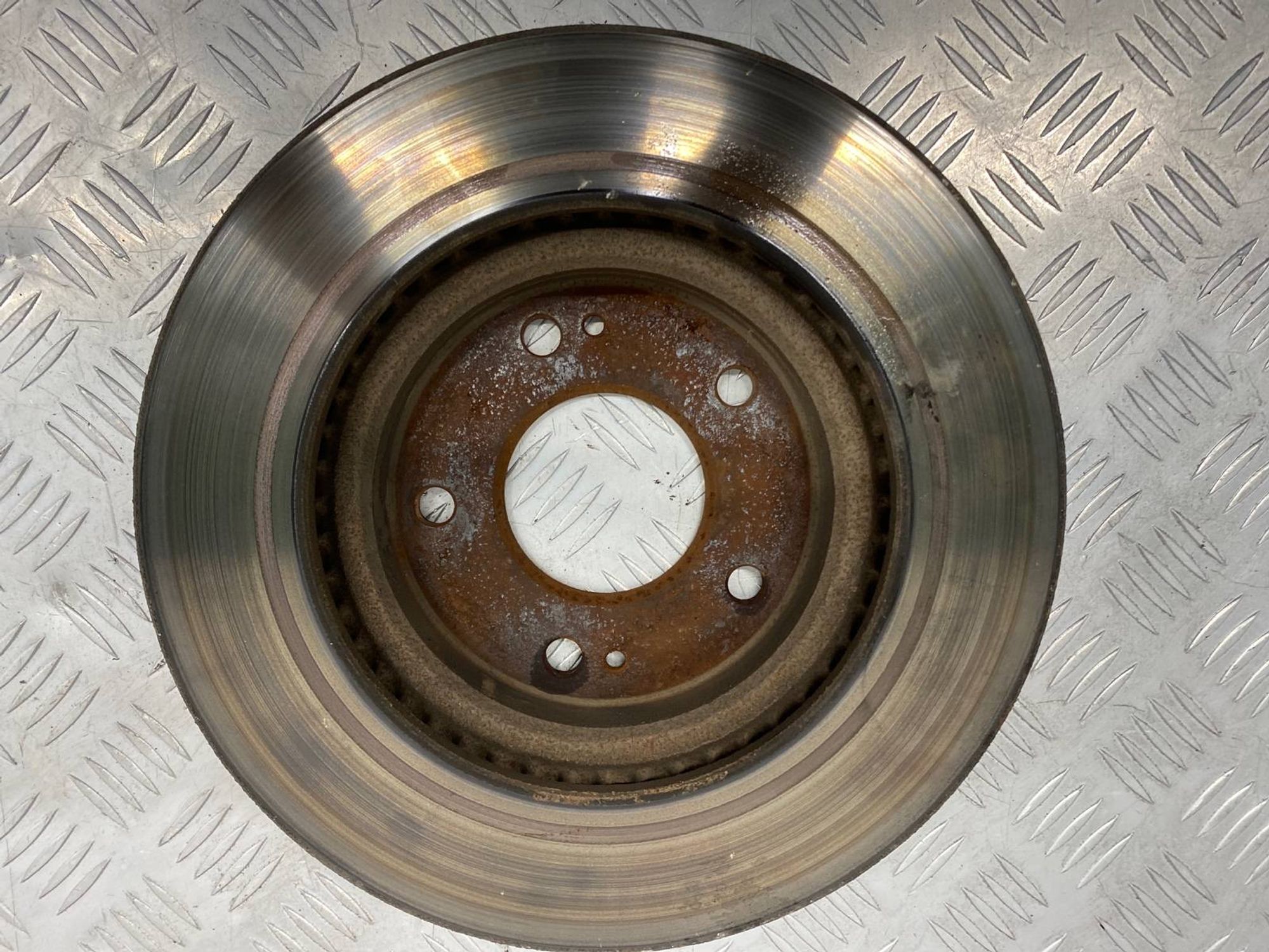 Б/У тормозной диск передний Mitsubishi, 480 рублей, Краснодар