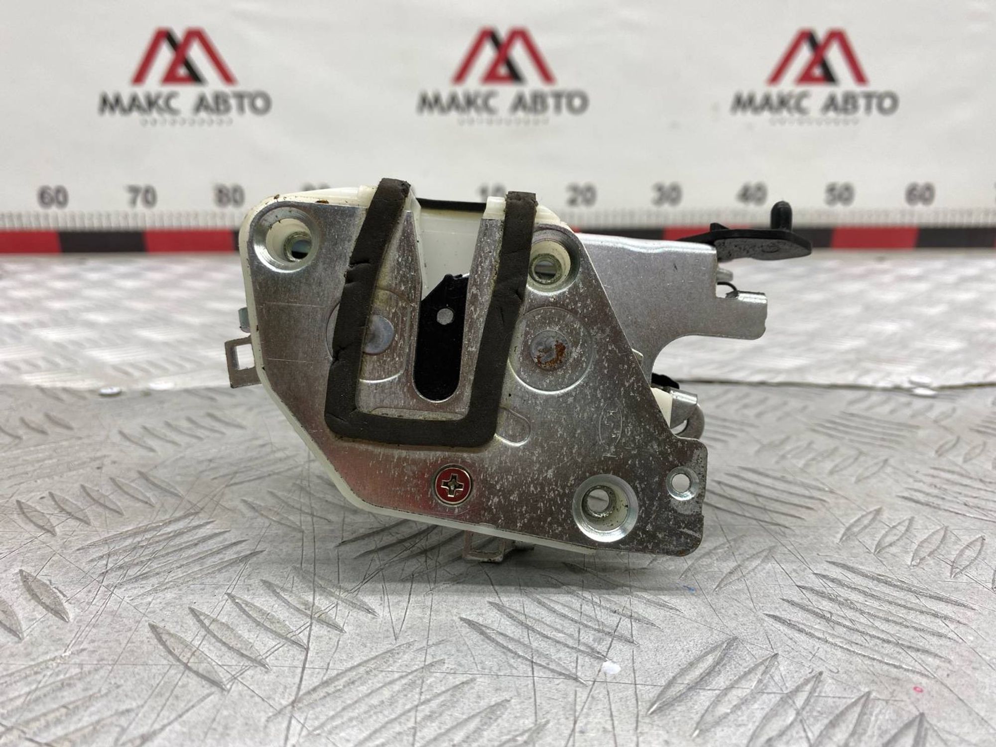 Б\У Замок двери задний левый Kia Clarus 2001, 990 рублей, Краснодар