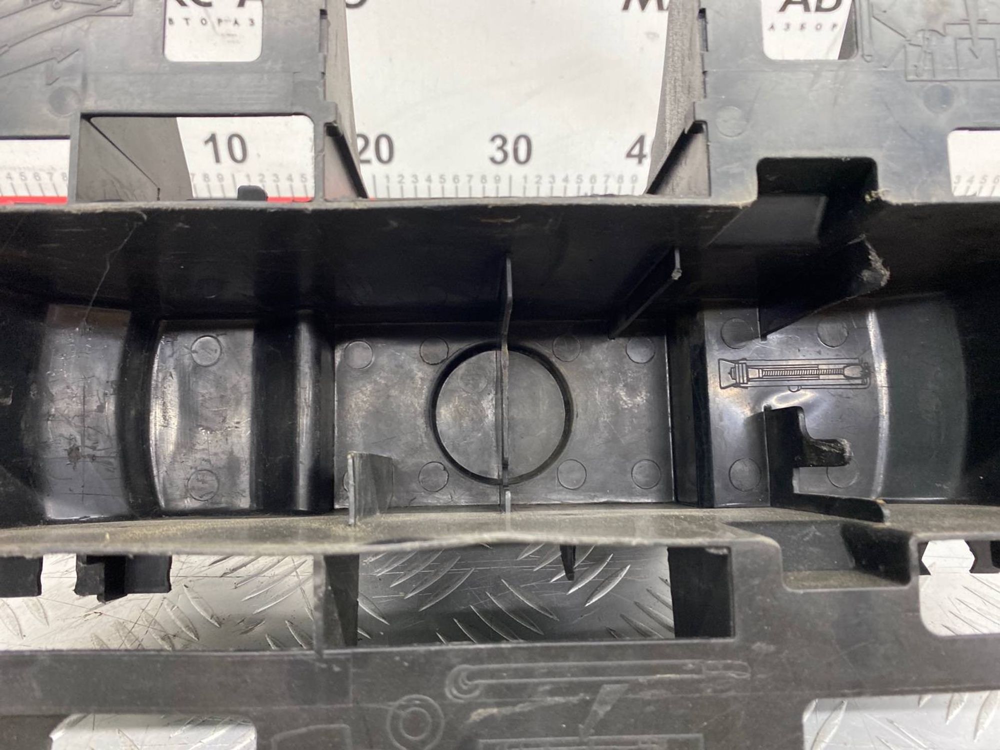 Ящик для инструментов багажника Peugeot 307 3H DV4TD 2002, 499 рублей, Краснодар