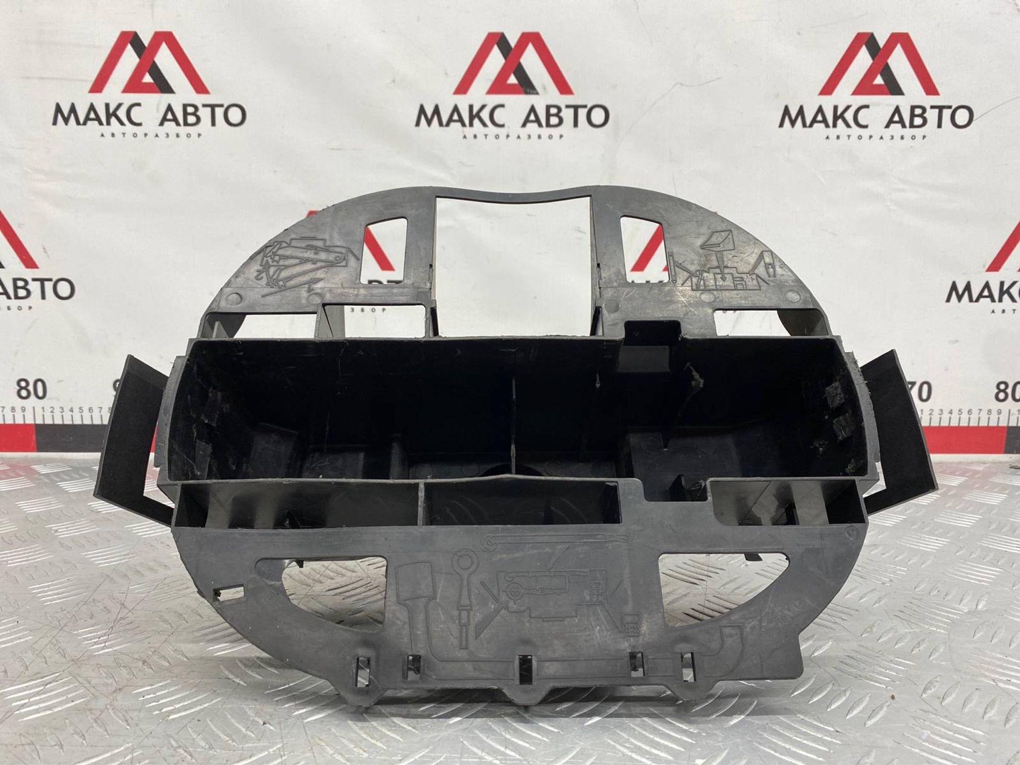 Ящик для инструментов багажника Peugeot 307 3H DV4TD 2002, 499 рублей, Краснодар