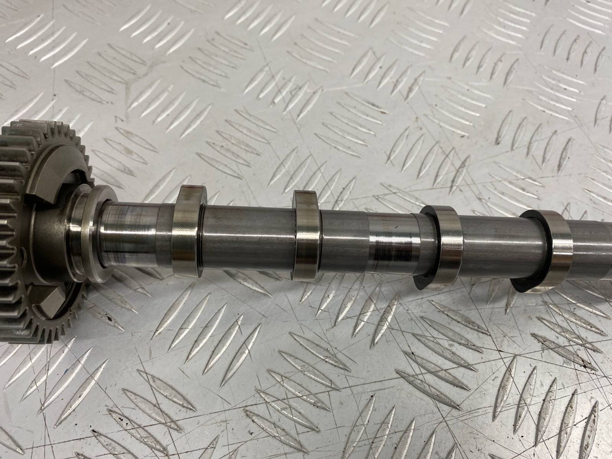 Б/У распредвал впускной Bmw X5 G05 B57D30A, 16000 рублей, Краснодар