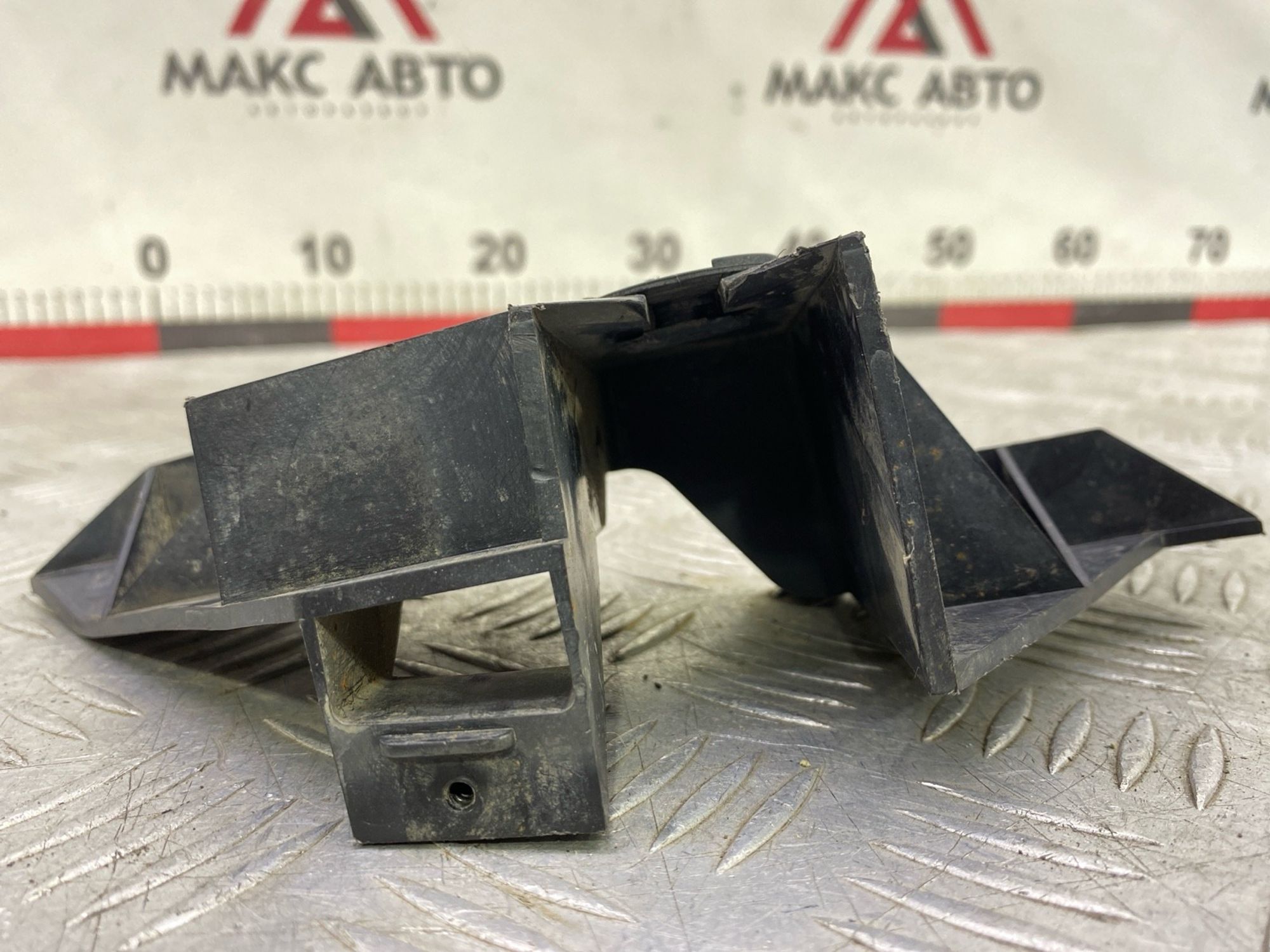 Б/У крепление бампера (кронштейн) передний правый, 499 рублей, Краснодар