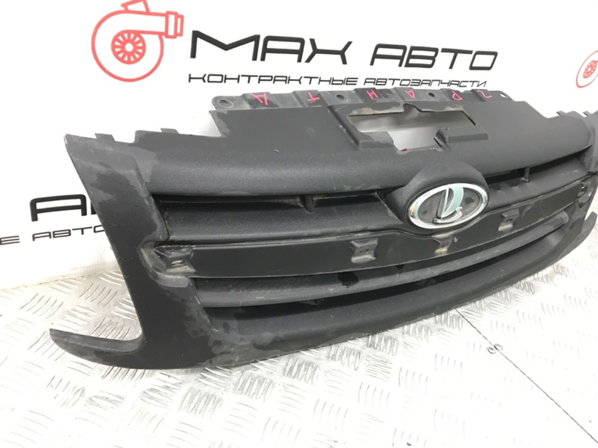 Решетка радиатора Lada Granta 2190 2011, 790 рублей, Краснодар