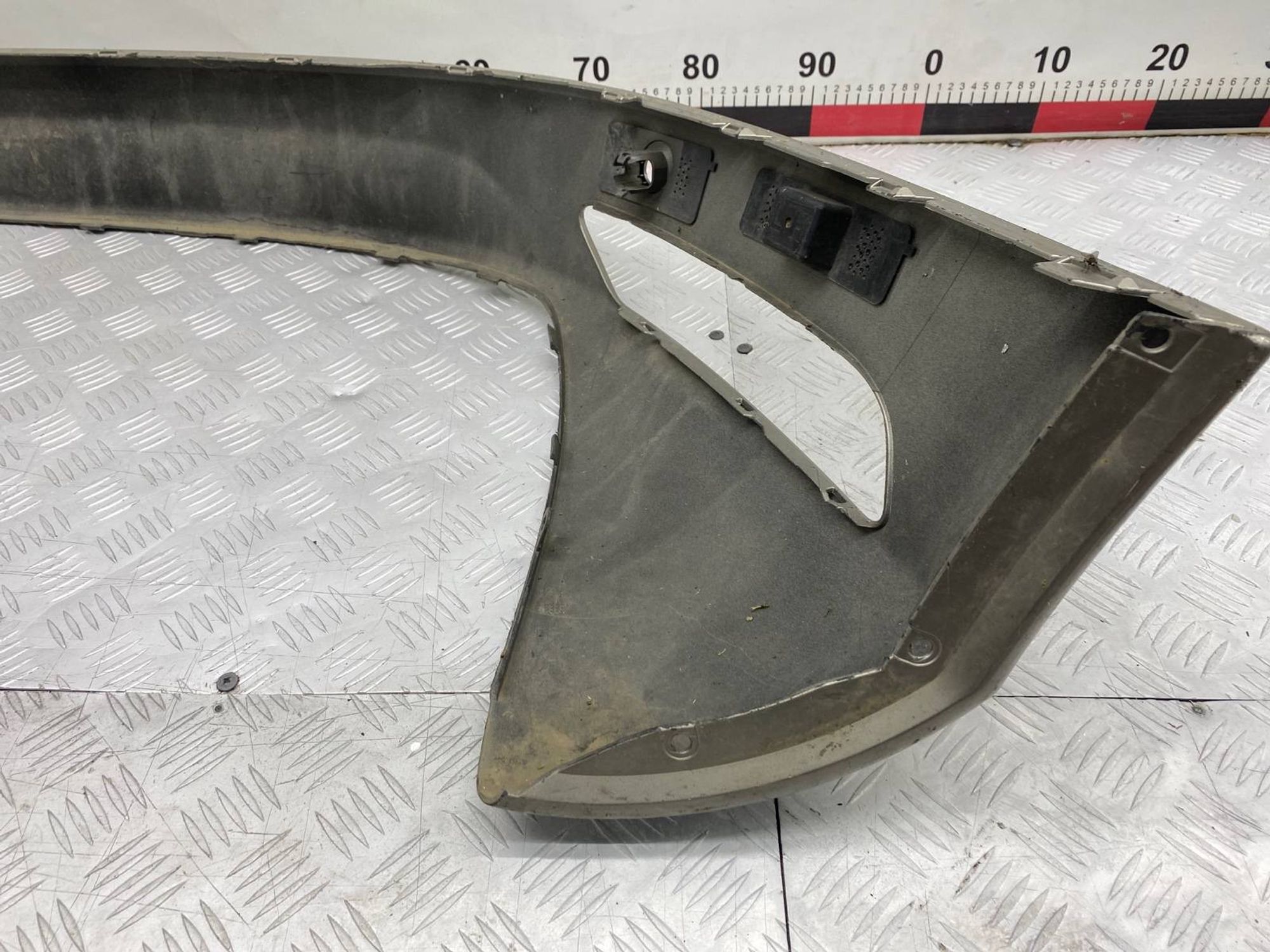 Вставка (накладка)  бампера задняя Volvo Xc60 DZ31 B4204T11 2008, 2190 рублей, Краснодар