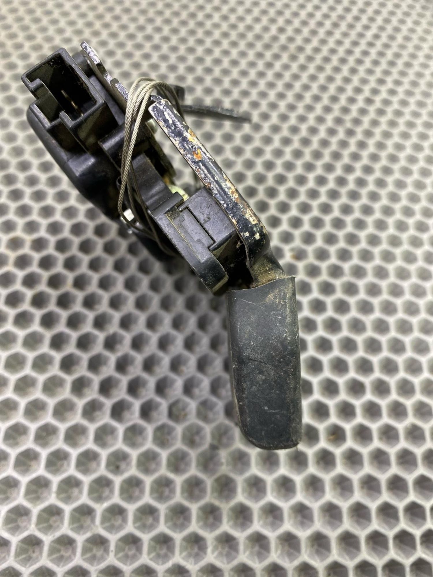 Б/У замок крышки багажника задний Nissan Teana J32, 1890 рублей, Краснодар