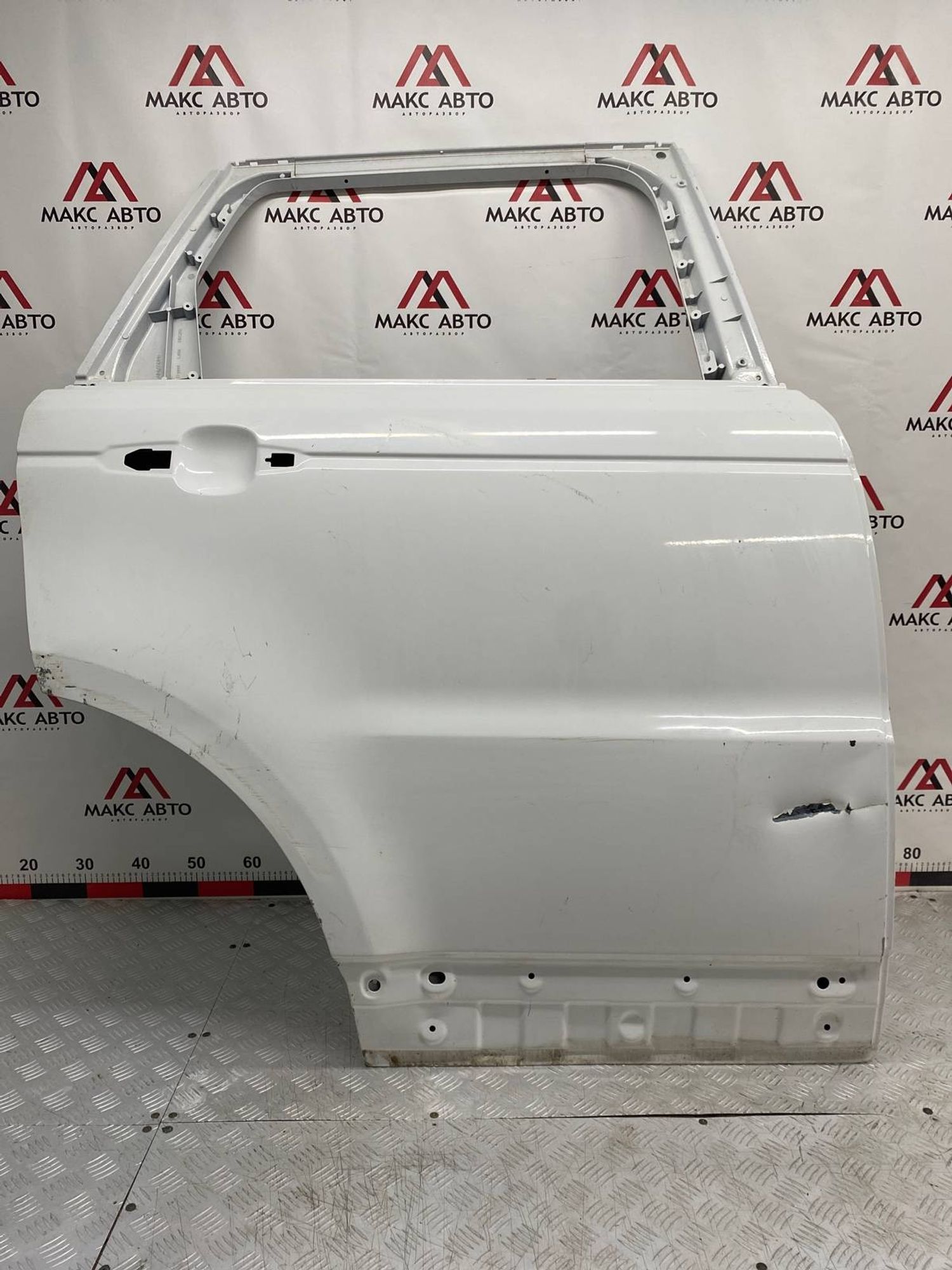 ДЕФЕКТ Дверь задняя правая Land Rover Range Rover Sport L494 2013, 5990 рублей, Краснодар