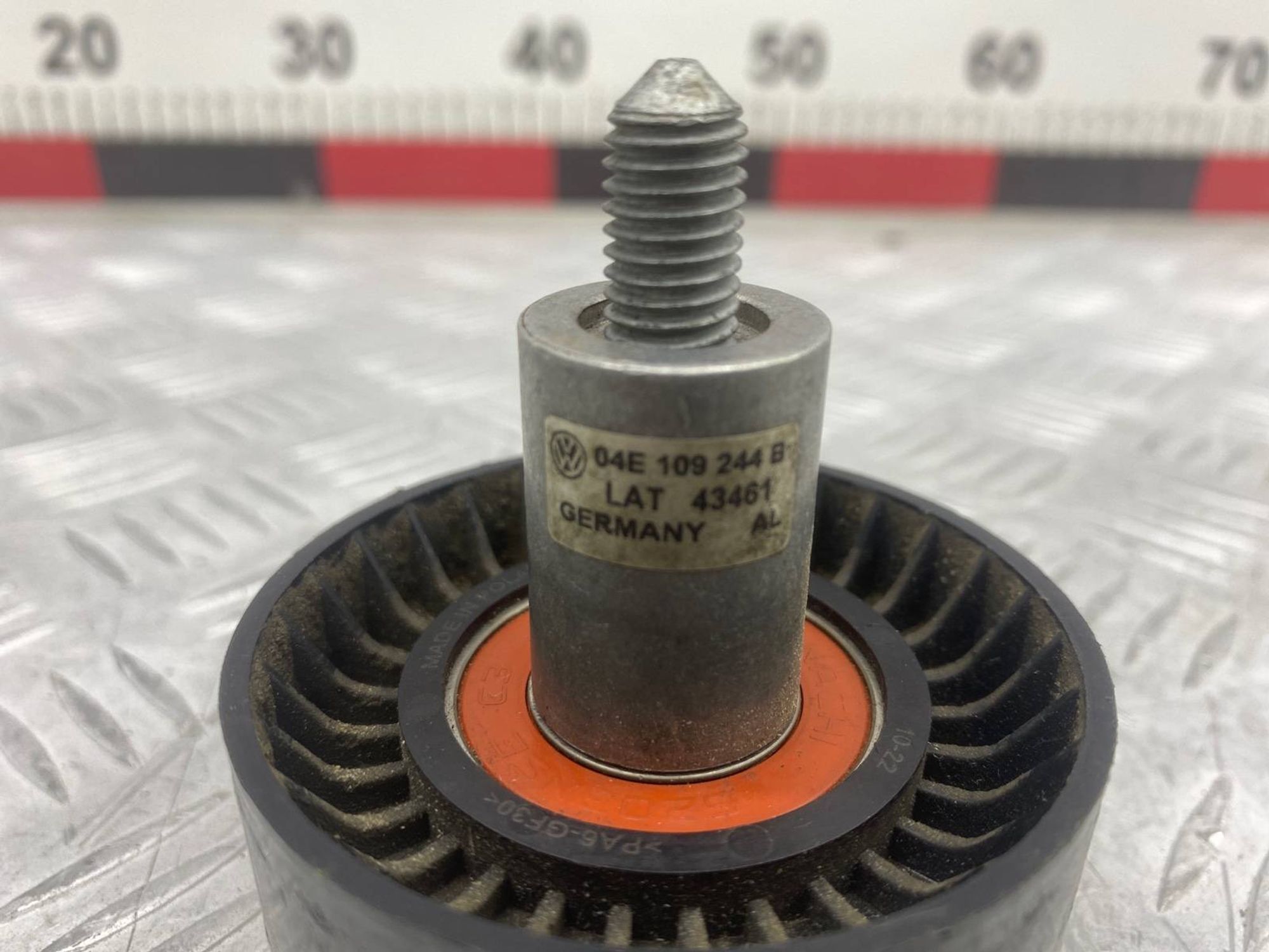 Б/У ролик обводной Audi Q3 8U 1.4 TFSI 2013, 1040 рублей, Краснодар