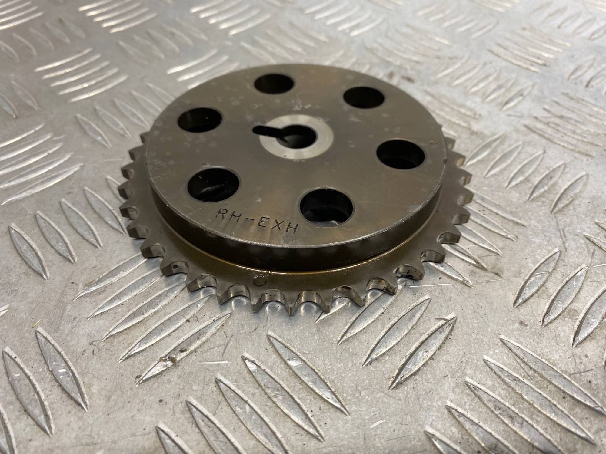 Б/У Шестерня распредвала Subaru Outback B13 EZ30, 560 рублей, Краснодар