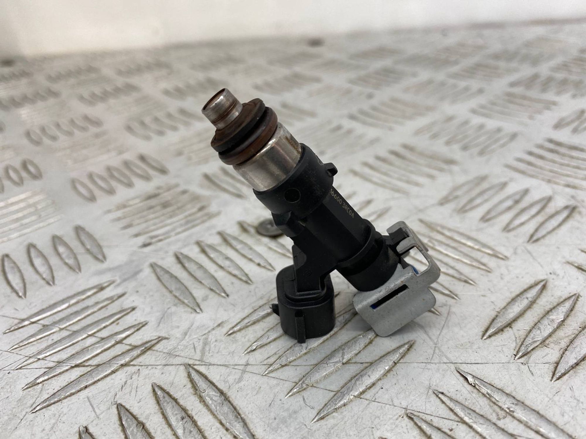 Б/У Форсунка топливная Nissan Sylphy TB17 MRA8DE 2012, 590 рублей, Краснодар