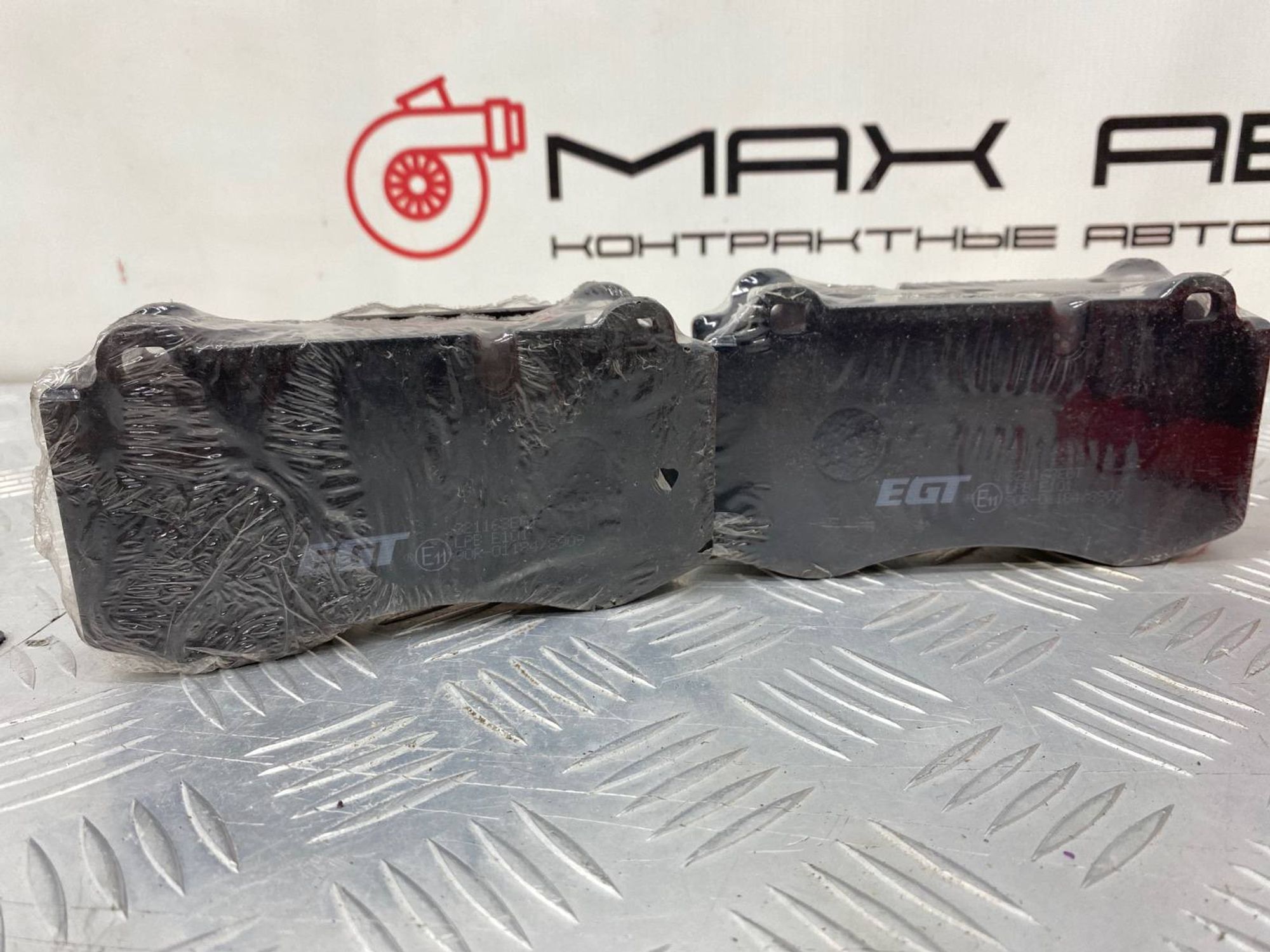 НОВАЯ(ЫЙ) тормозные колодки передний Mercedes-Benz, 960 рублей, Краснодар