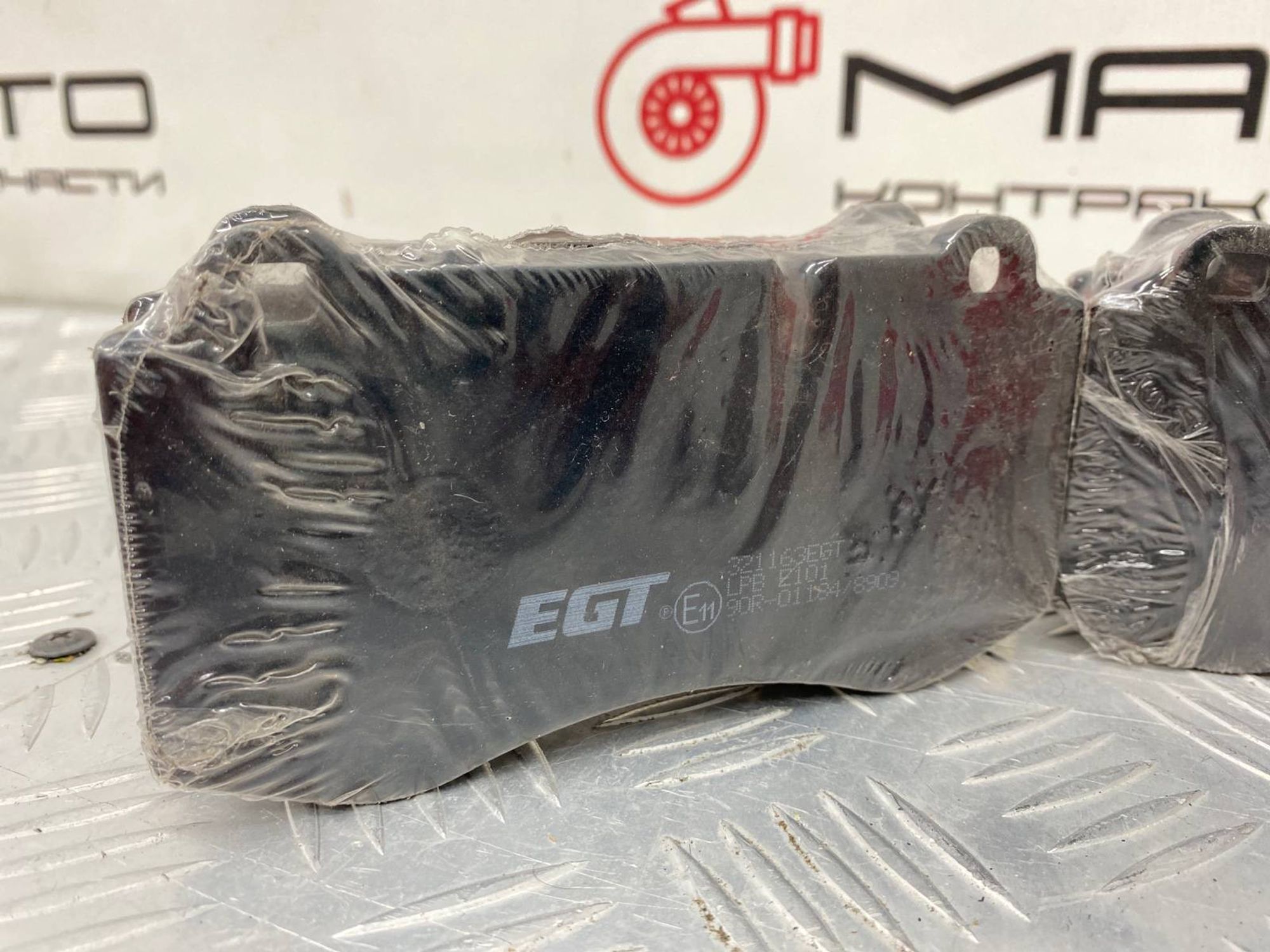 НОВАЯ(ЫЙ) тормозные колодки передний Mercedes-Benz, 960 рублей, Краснодар