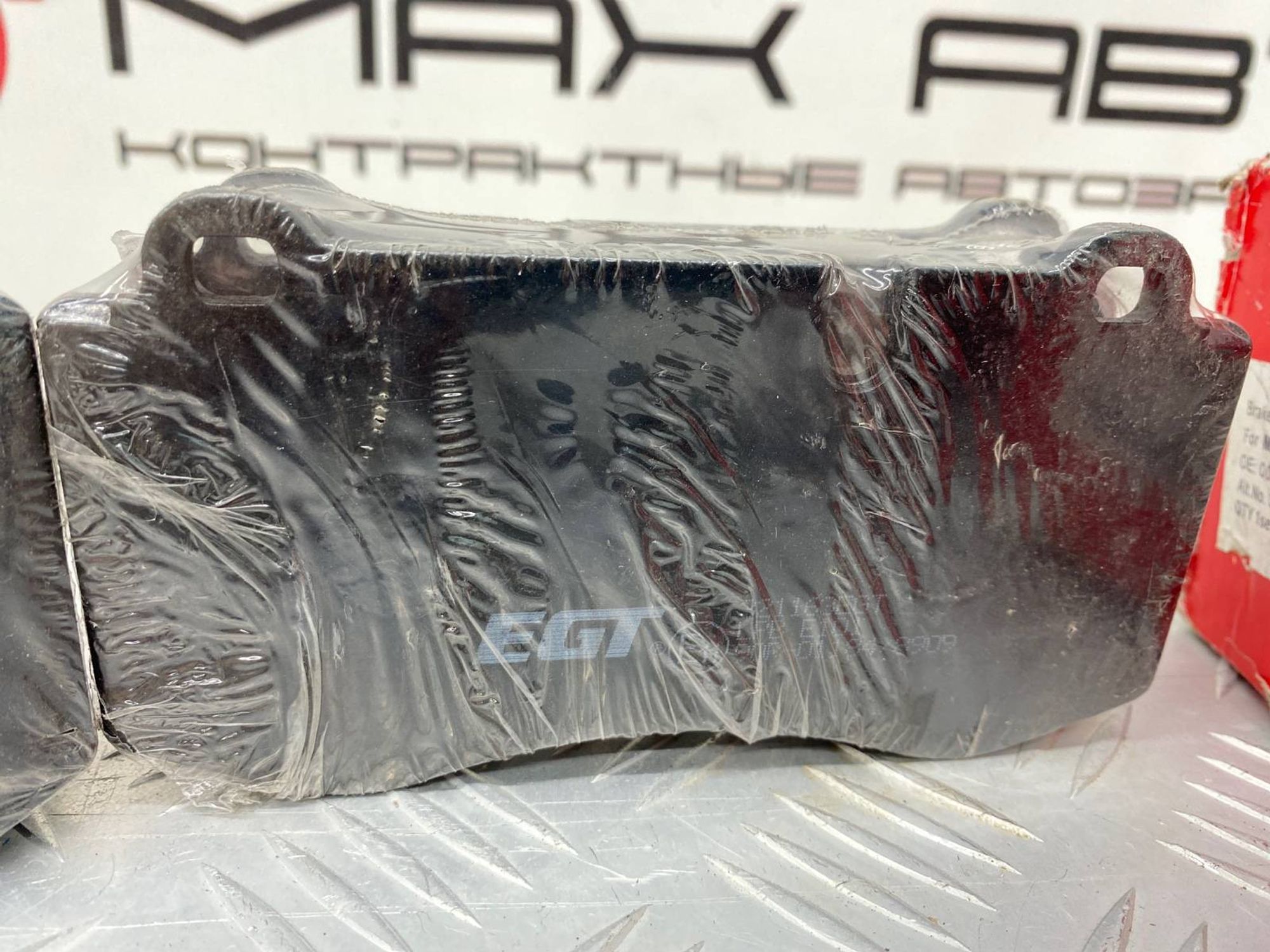 НОВАЯ(ЫЙ) тормозные колодки передний Mercedes-Benz, 960 рублей, Краснодар