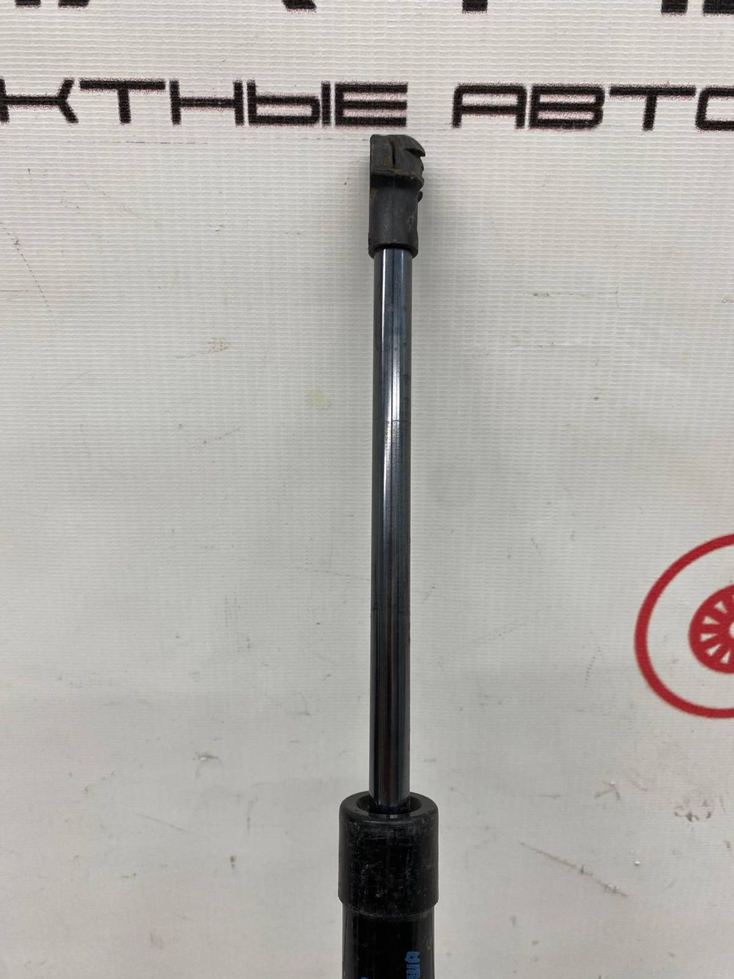 Б/У амортизатор багажника (газлифт, опора) задний, 800 рублей, Краснодар