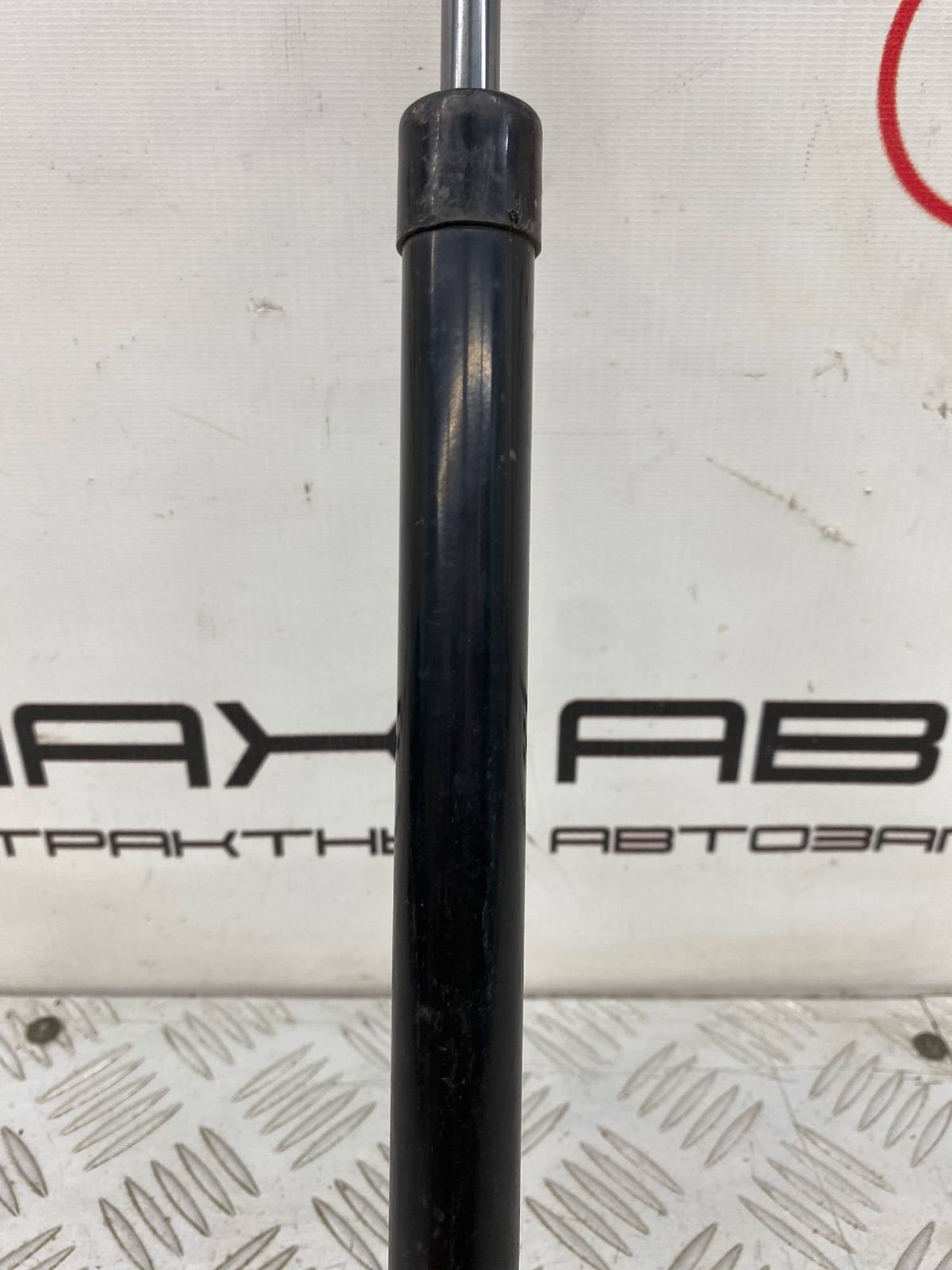 Б/У амортизатор багажника (газлифт, опора) задний, 800 рублей, Краснодар