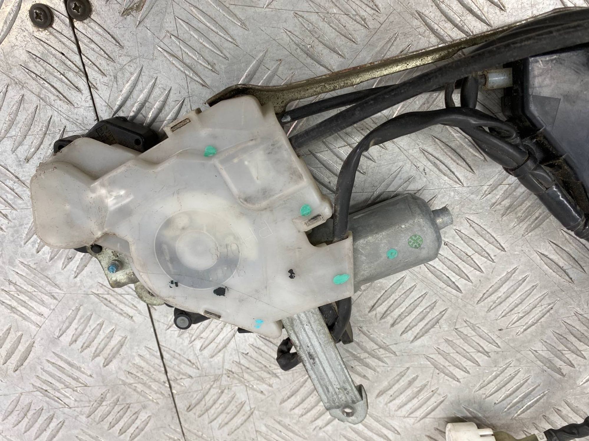 Б/У Замок двери передний правый Lexus Ls460 USF40 2010, 3990 рублей, Краснодар