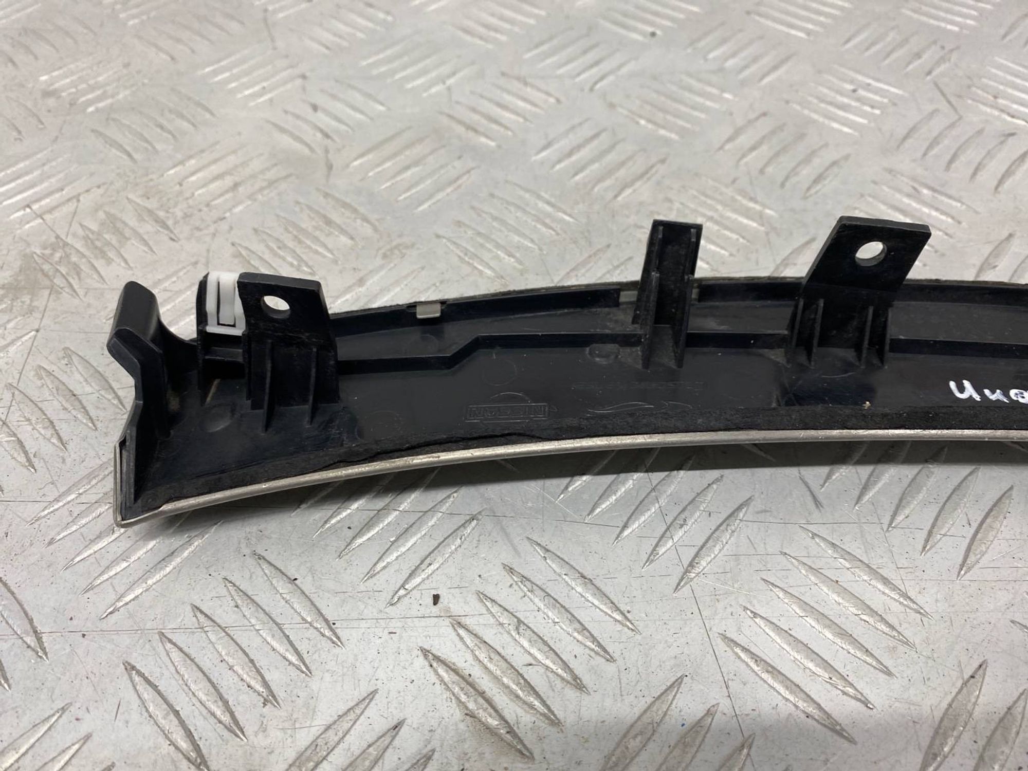 Б/У накладка торпеды передний правый Infiniti G35, 720 рублей, Краснодар