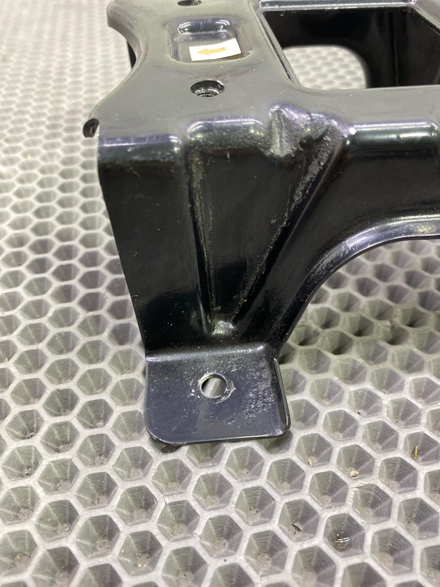 Б/У Крепление подлокотника Chery Arrizo 8 M1E 2023, 990 рублей, Краснодар