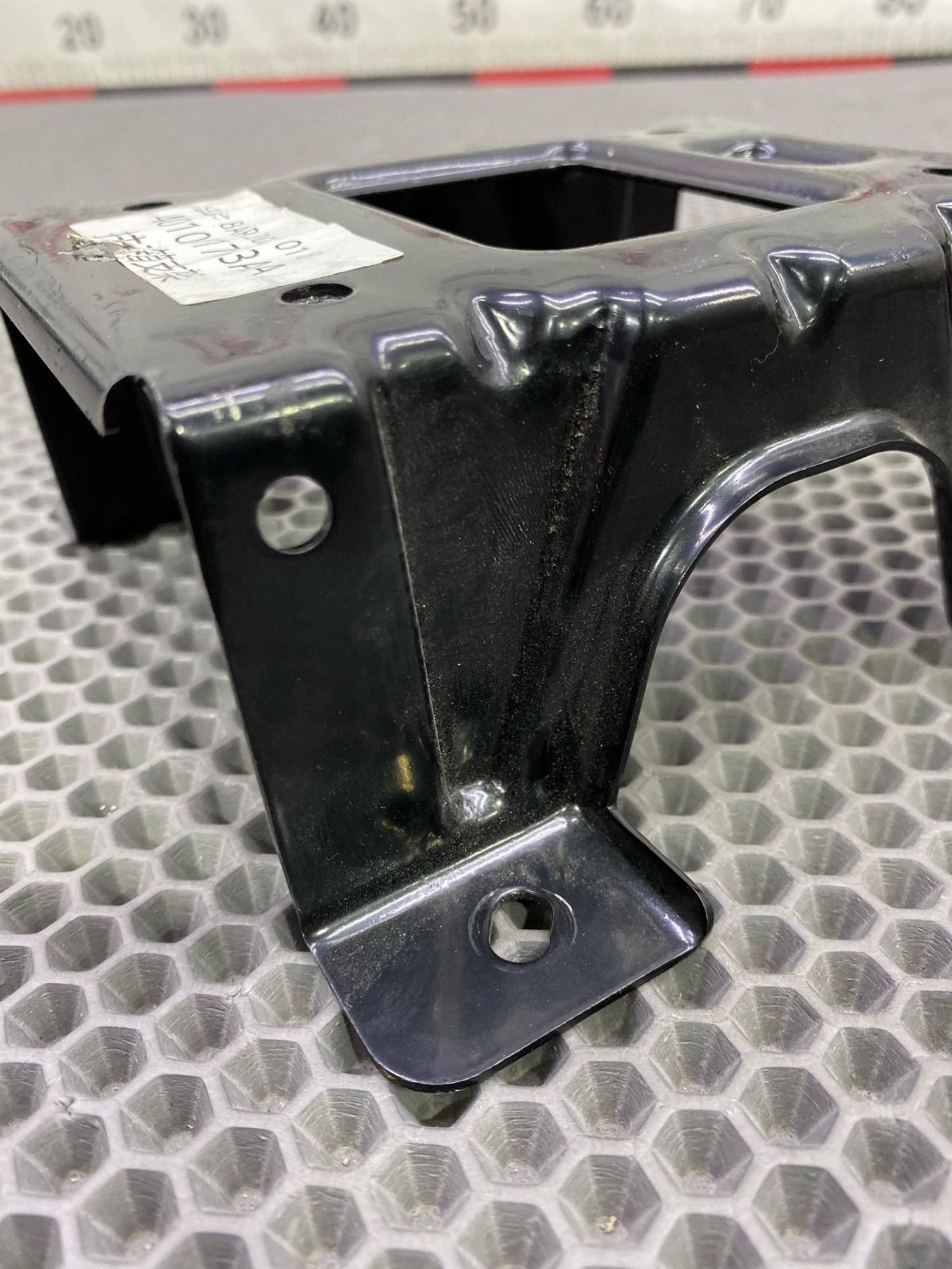 Б/У Крепление подлокотника Chery Arrizo 8 M1E 2023, 990 рублей, Краснодар