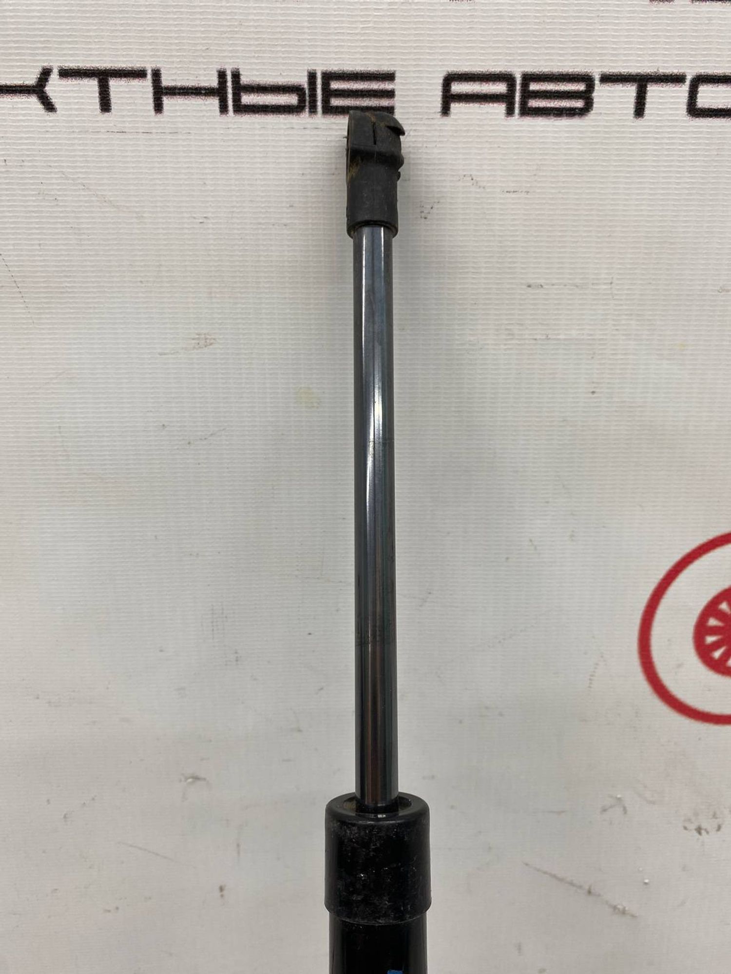 Б/У амортизатор багажника (газлифт, опора) задний, 800 рублей, Краснодар