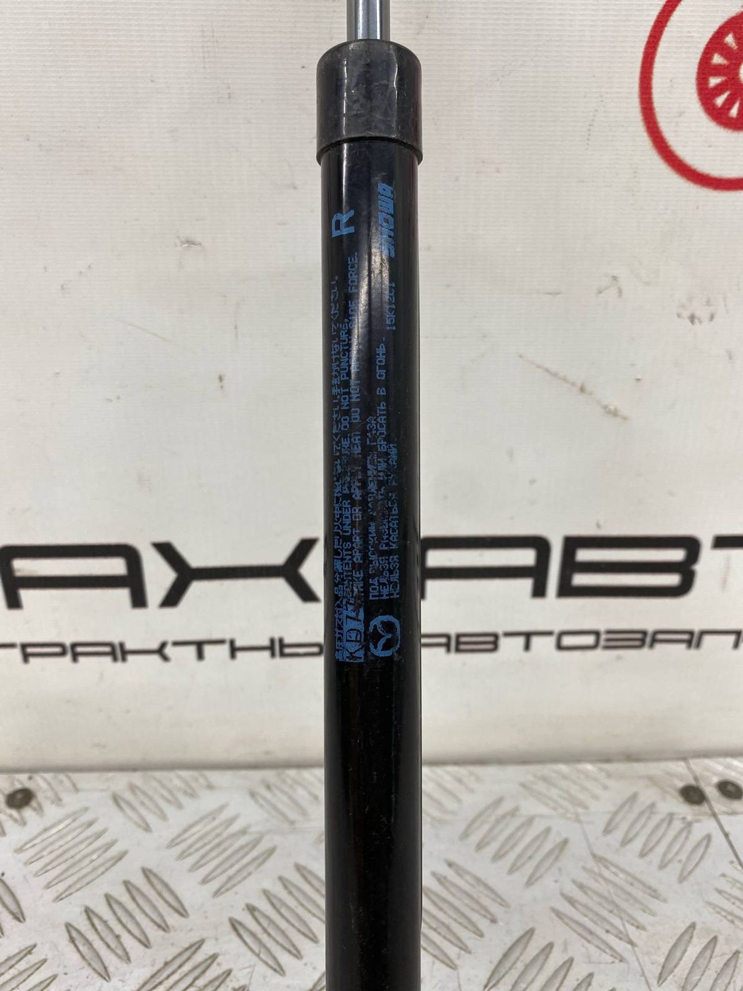 Б/У амортизатор багажника (газлифт, опора) задний, 800 рублей, Краснодар