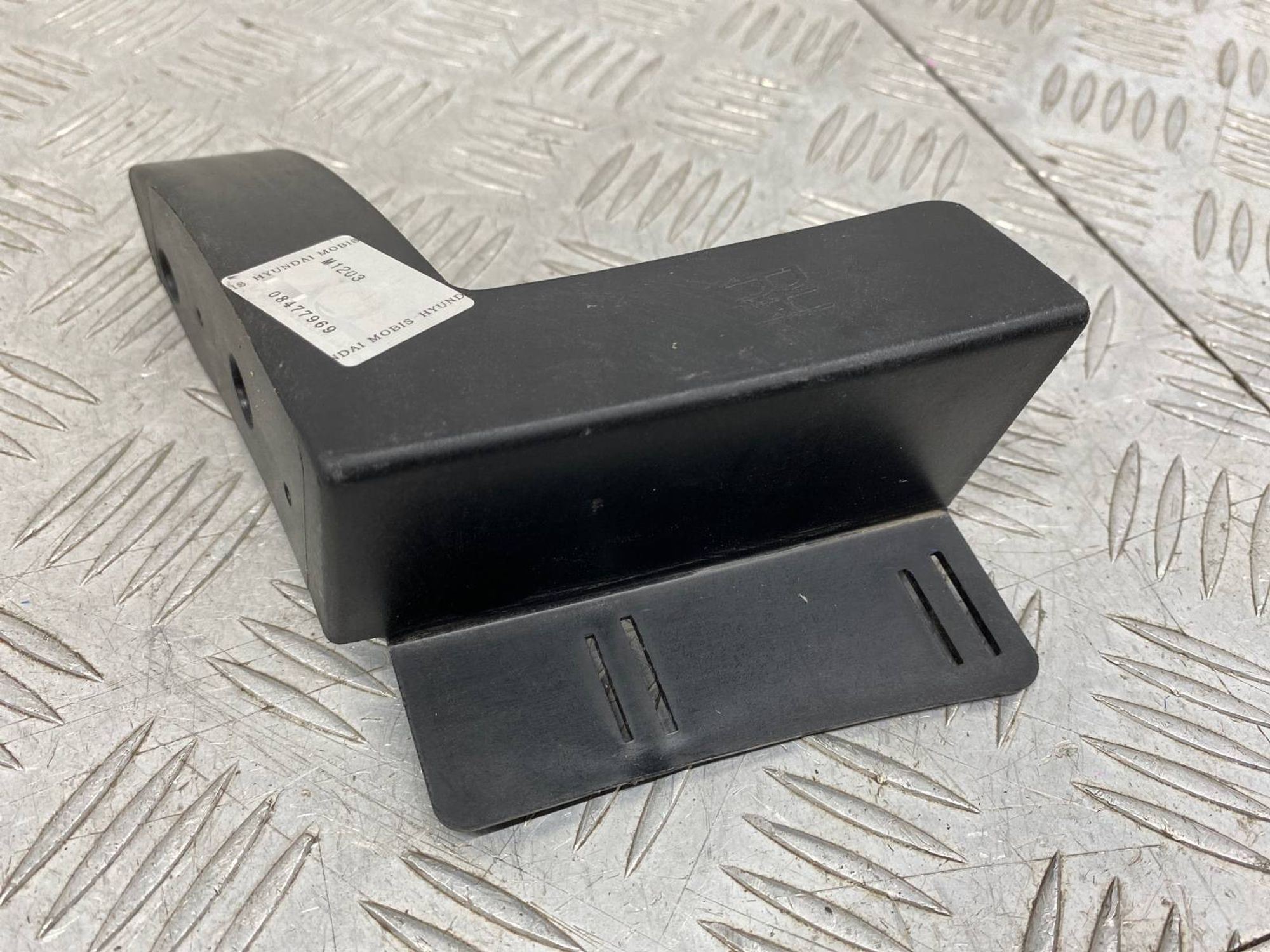 НОВАЯ(ЫЙ) крепление бампера ( кронштейн ) передний, 890 рублей, Краснодар