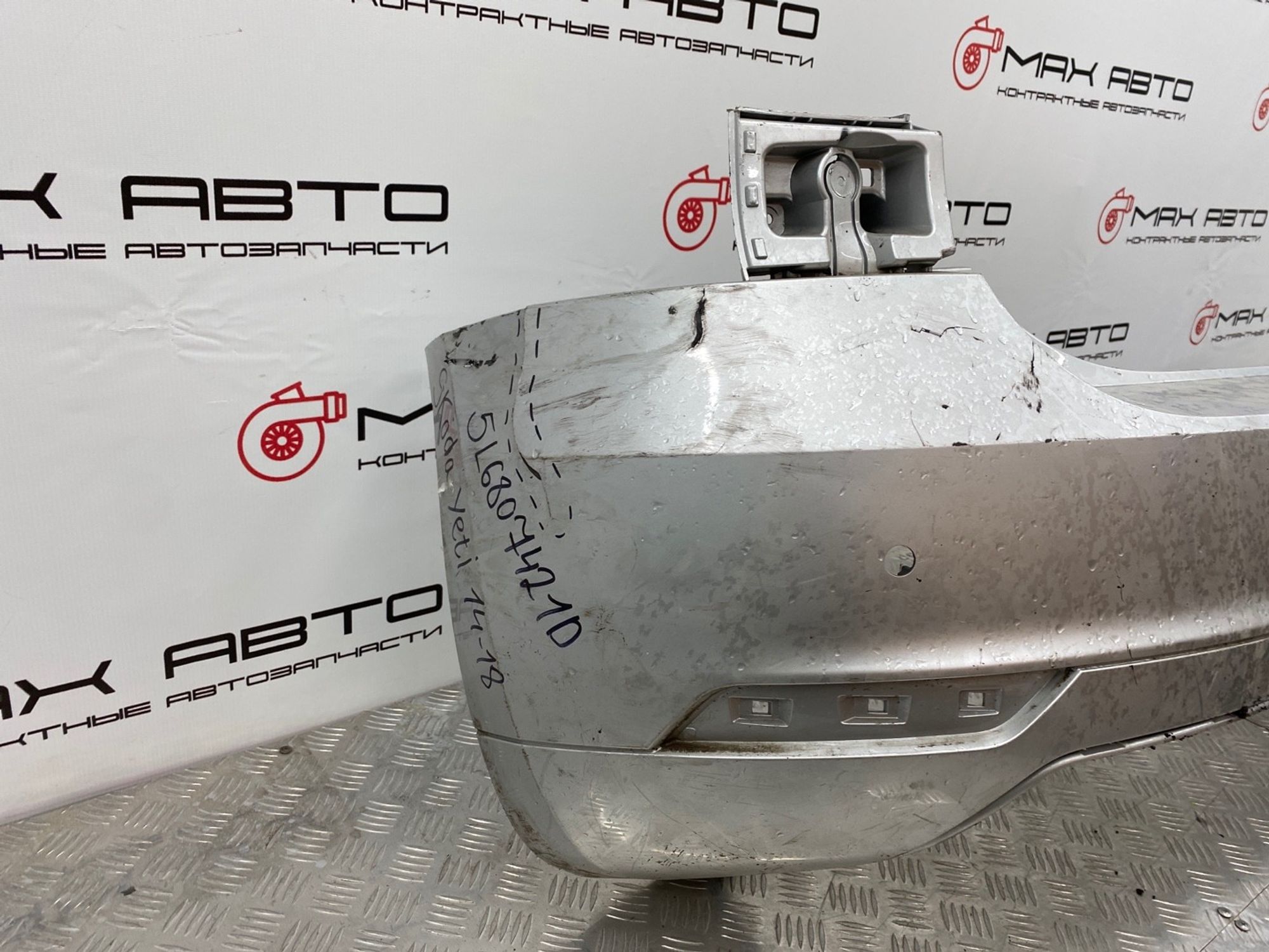 Б/У Бампер задний Skoda Yeti 5L6 2009 С ДЕФЕКТОМ ПОД ПОКРАСКУ, 3990 рублей, Краснодар