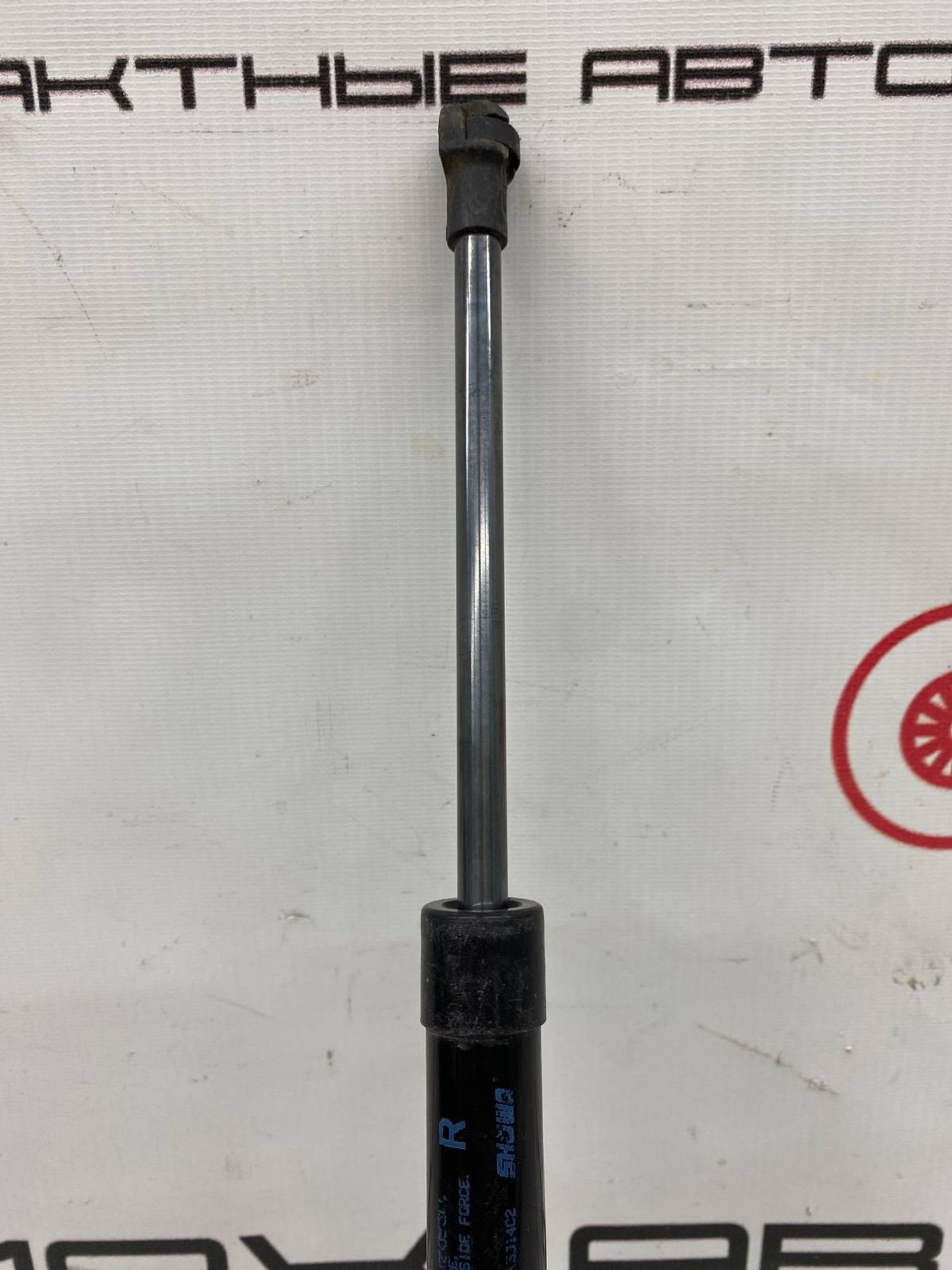 Б/У амортизатор багажника (газлифт, опора) задний, 800 рублей, Краснодар