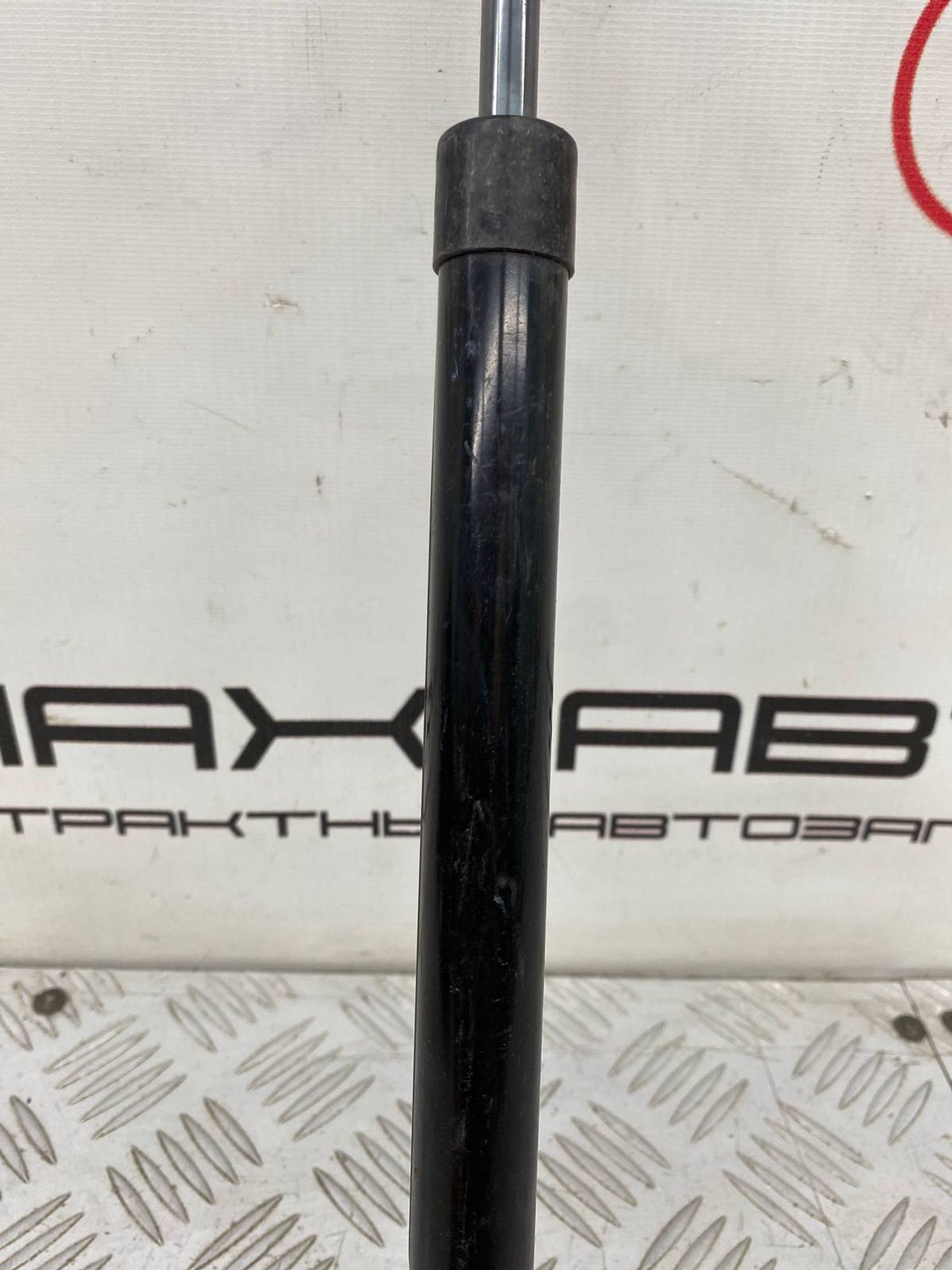 Б/У амортизатор багажника (газлифт, опора) задний, 800 рублей, Краснодар