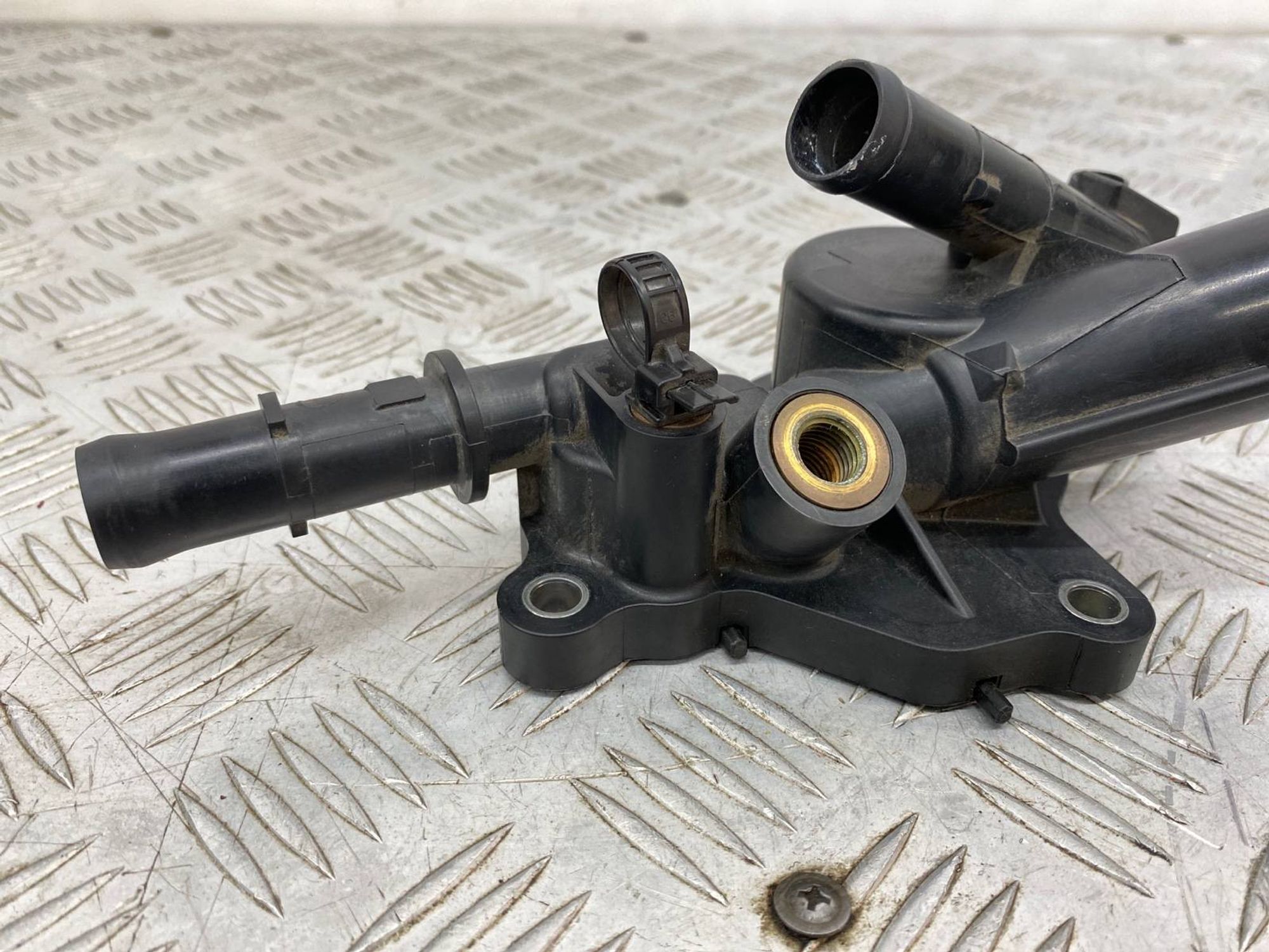 Б/У Корпус термостата Nissan X-Trail T32 MR20 2013, 2800 рублей, Краснодар