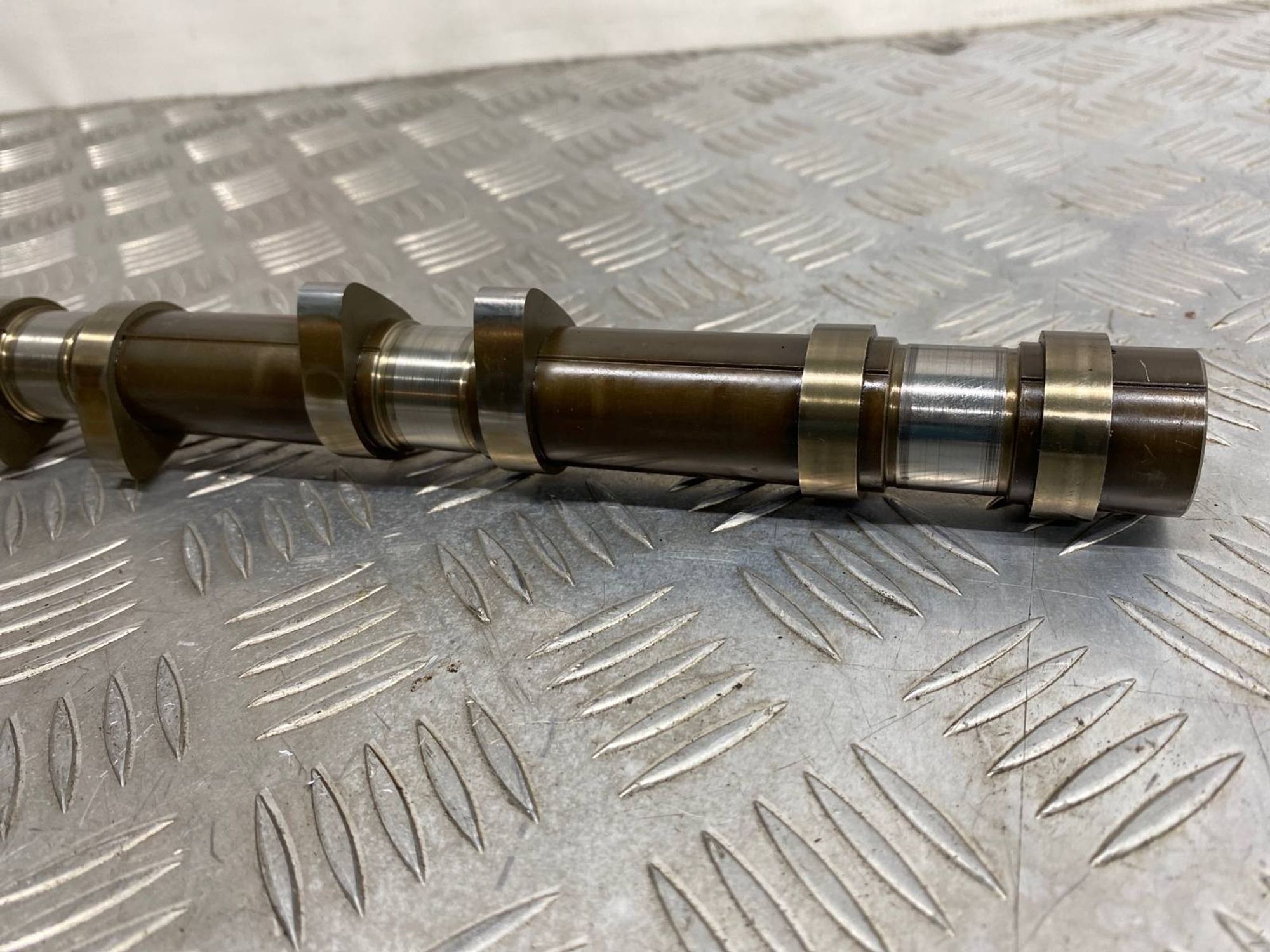 Б/У распредвал выпускной левый Subaru Outback B13, 2400 рублей, Краснодар