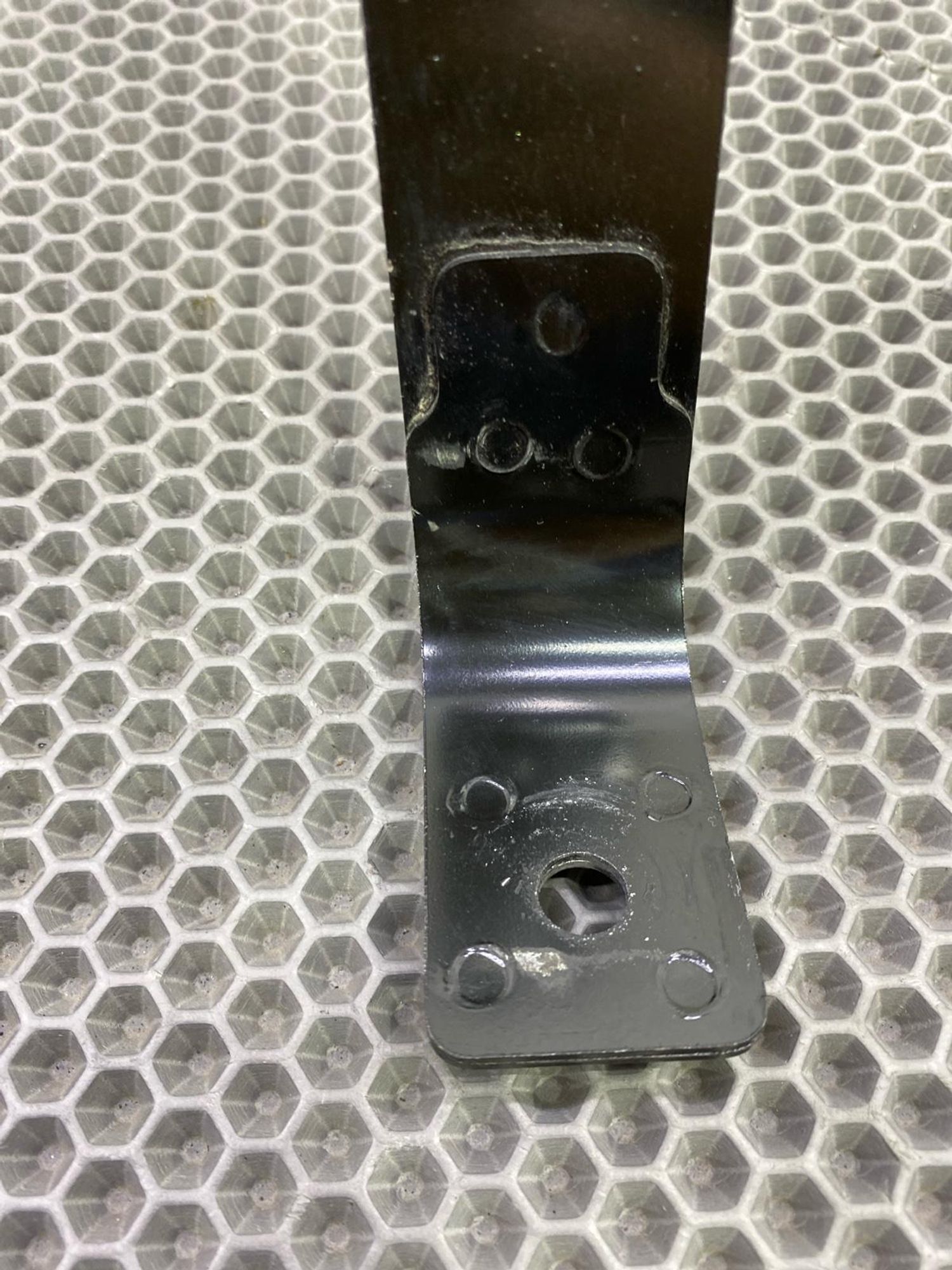 Б/У крепление бензобака (кронштейн) Chery Arrizo 8, 1490 рублей, Краснодар