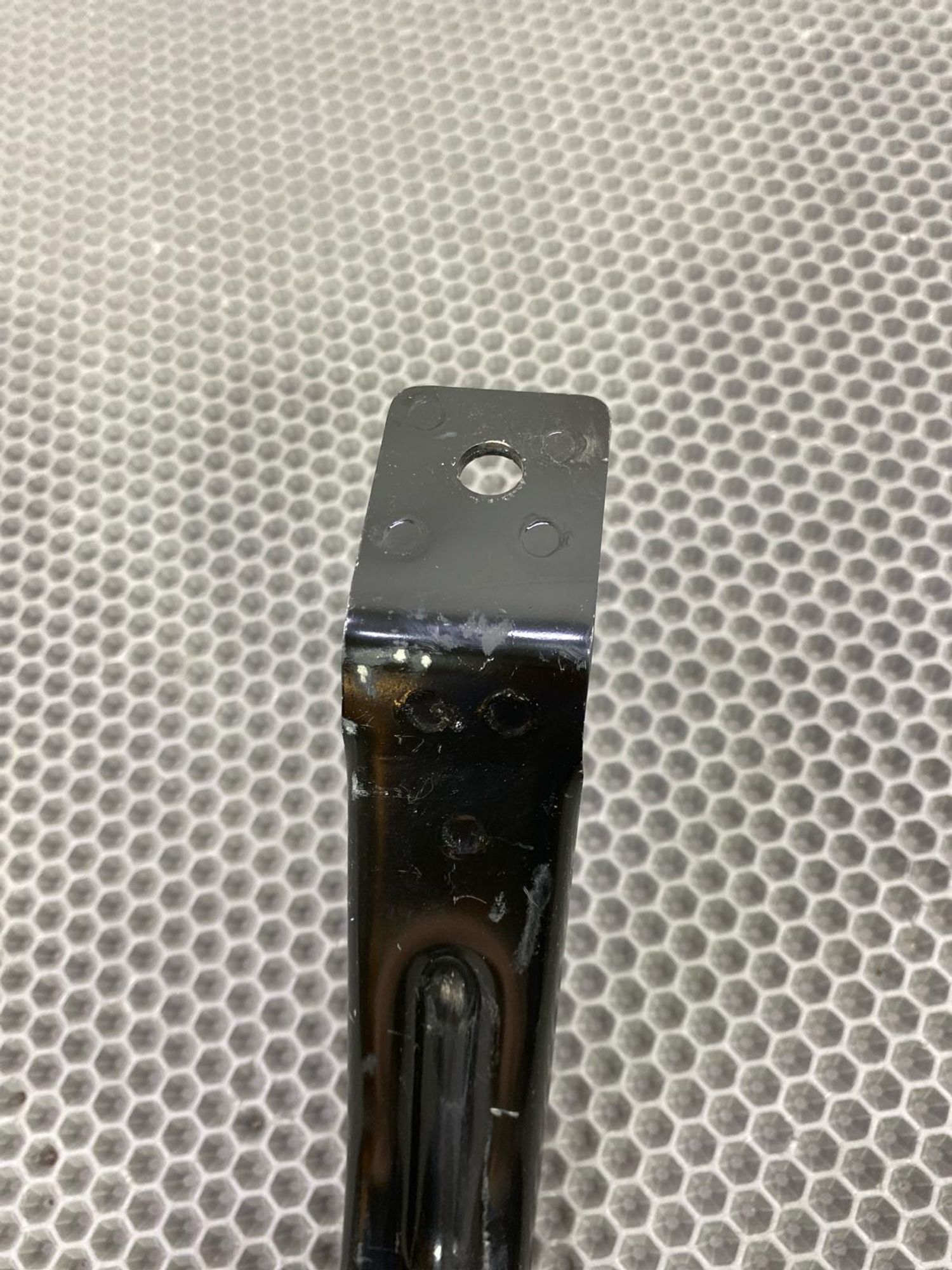 Б/У крепление бензобака (кронштейн) Chery Arrizo 8, 1490 рублей, Краснодар