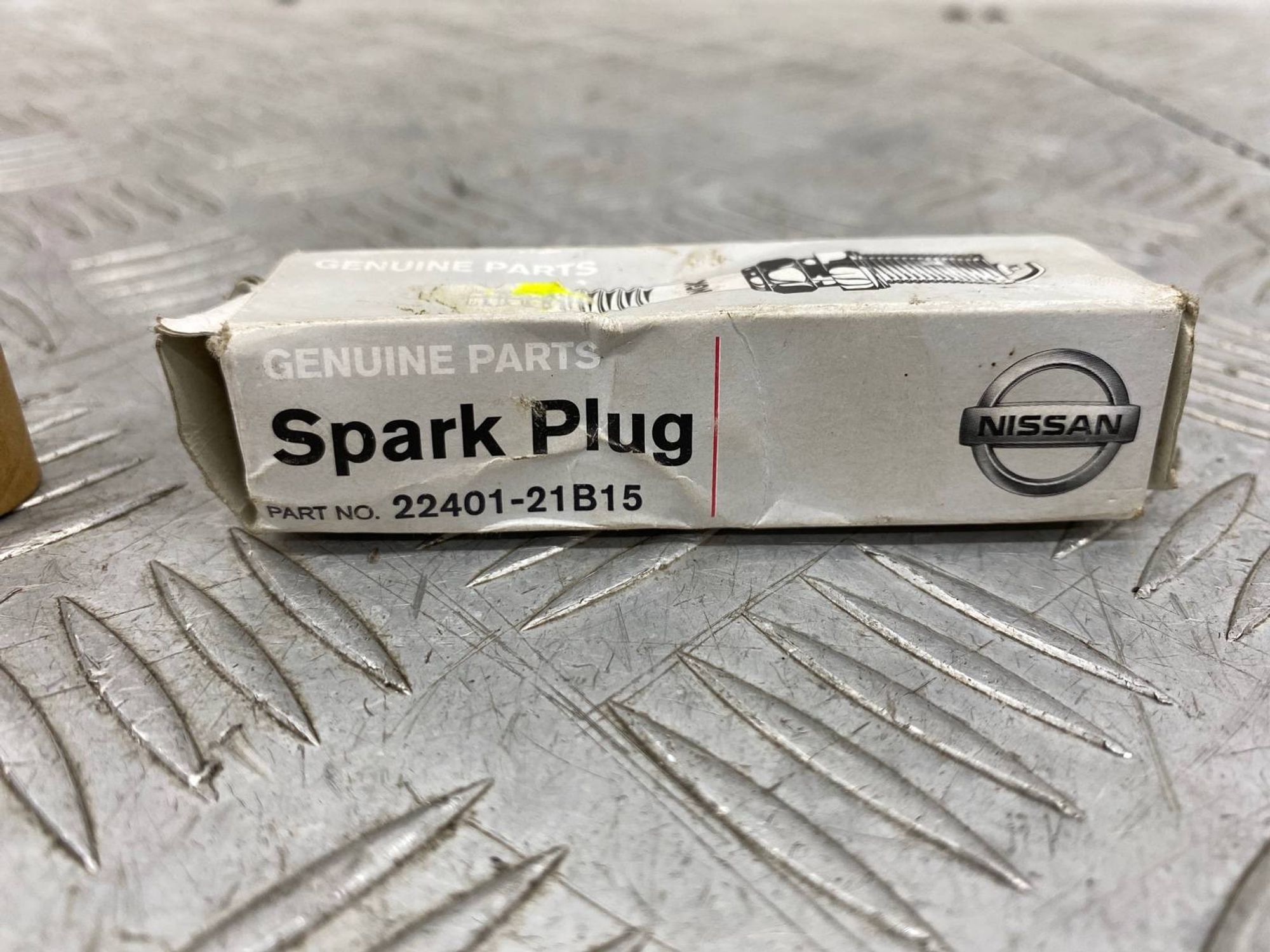 НОВАЯ(ЫЙ) свеча зажигания Nissan, 400 рублей, Краснодар