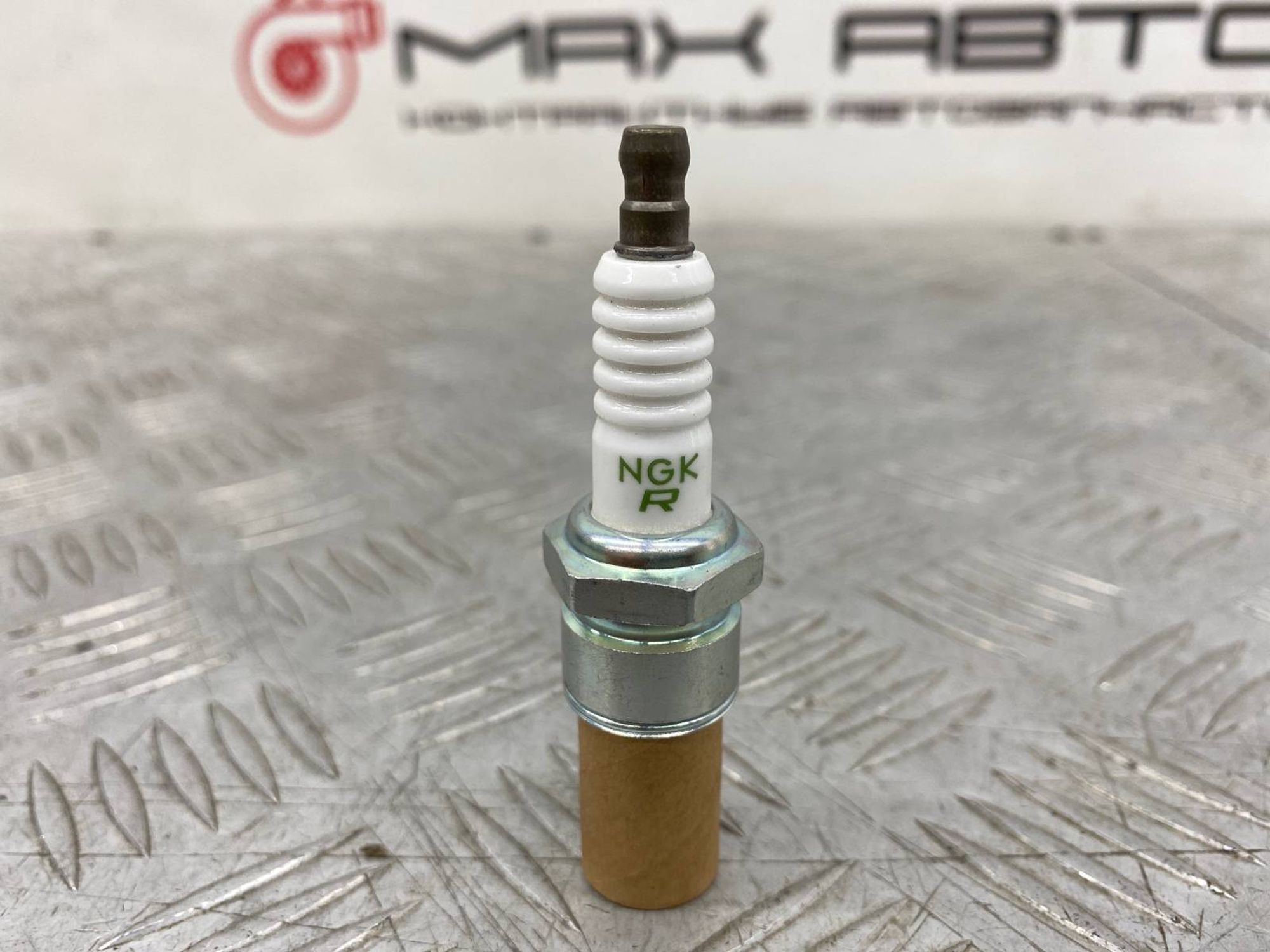 НОВАЯ(ЫЙ) свеча зажигания Nissan, 400 рублей, Краснодар