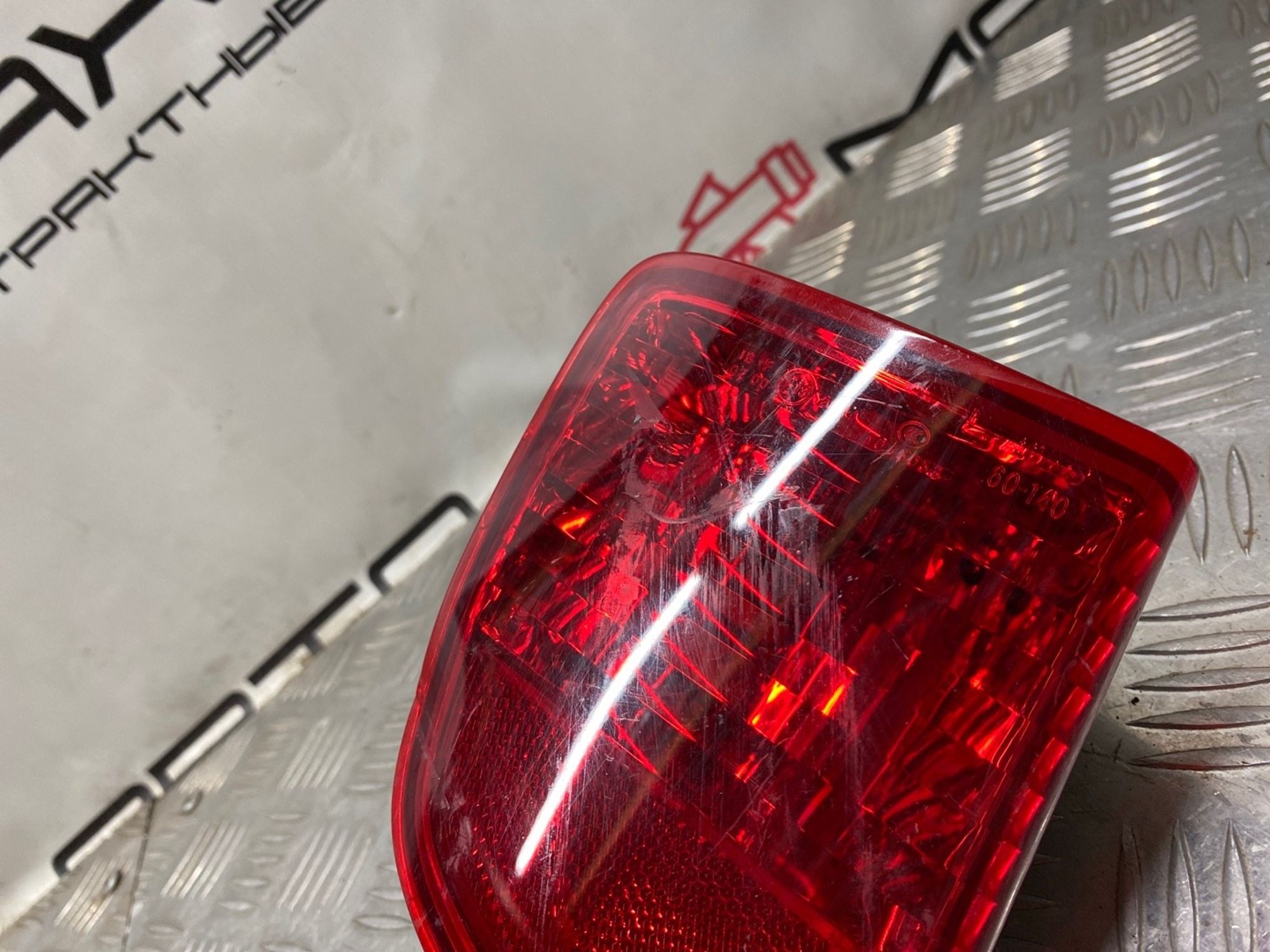 Б/У фонарь заднего бампера левый  Toyota Land Cruiser GRJ200 2015, 1290 рублей, Краснодар