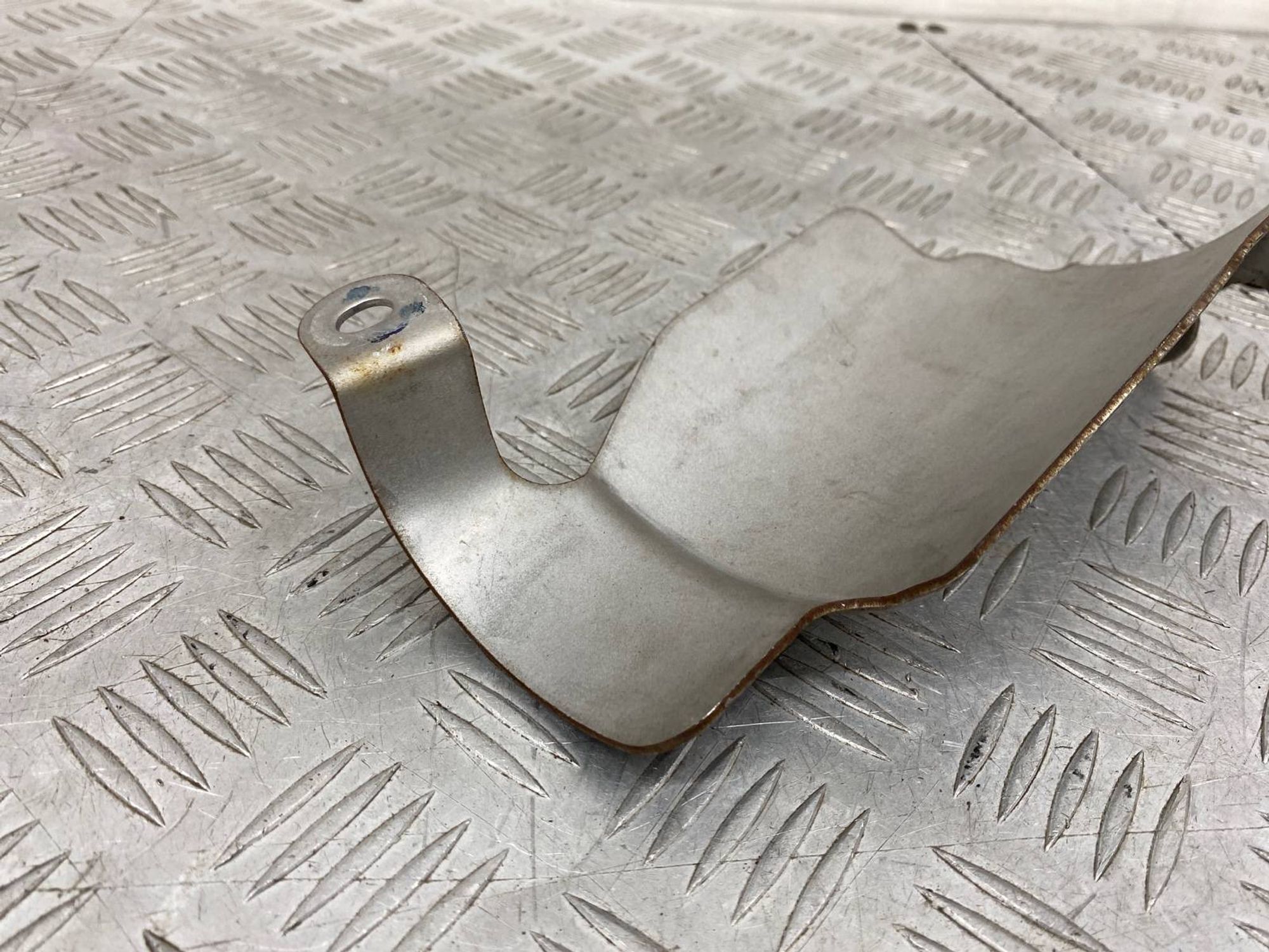 Б/У Защита стартера Nissan Sylphy TB17 MRA8DE 2012, 400 рублей, Краснодар