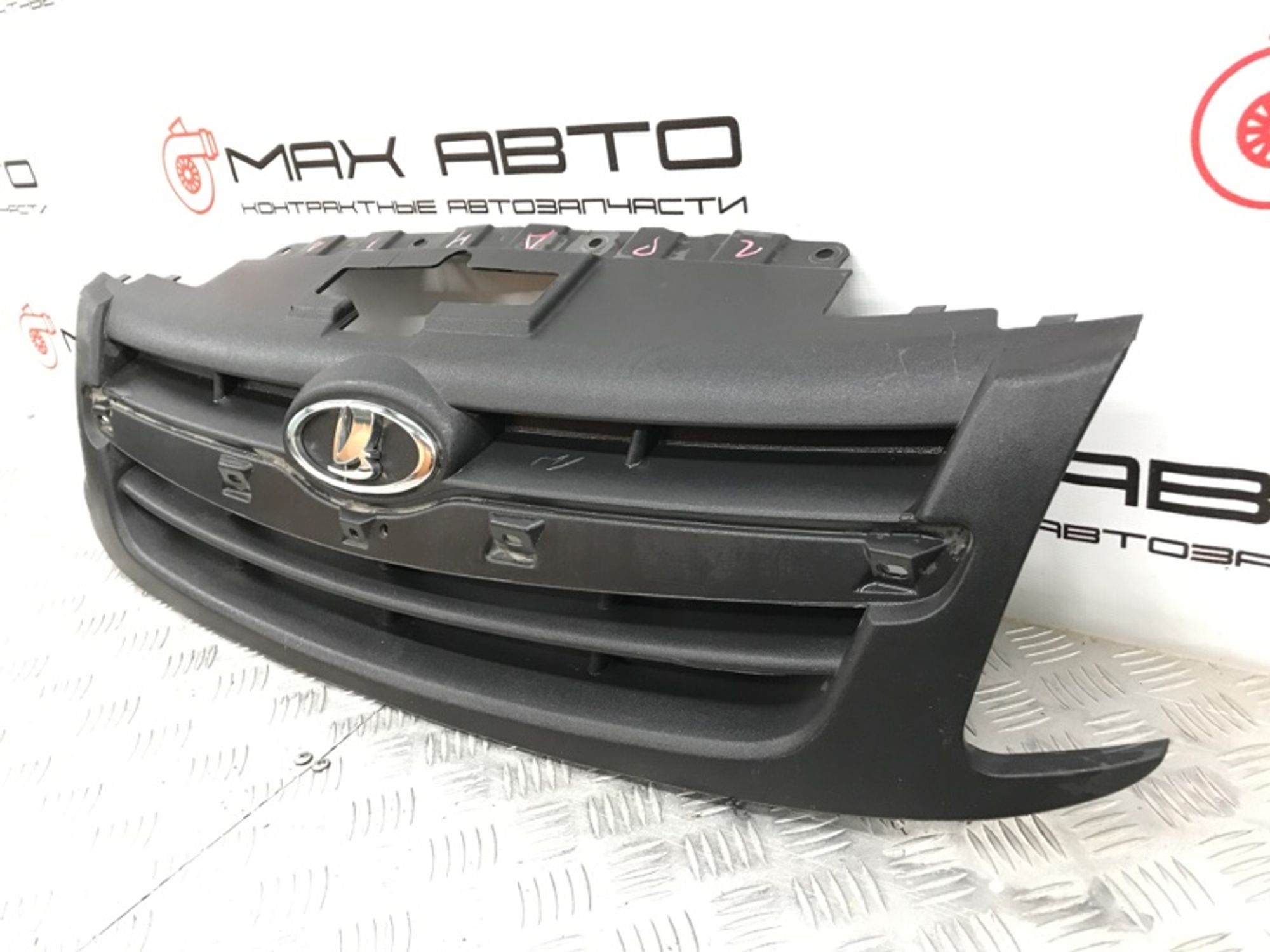 Решетка радиатора Lada Granta 2190 2011, 499 рублей, Краснодар