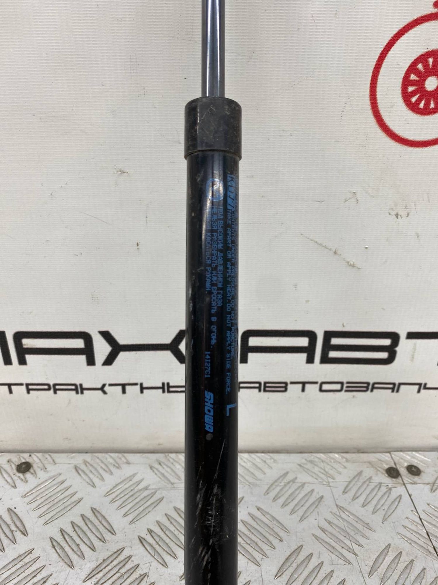 Б/У амортизатор багажника (газлифт, опора) задний, 800 рублей, Краснодар