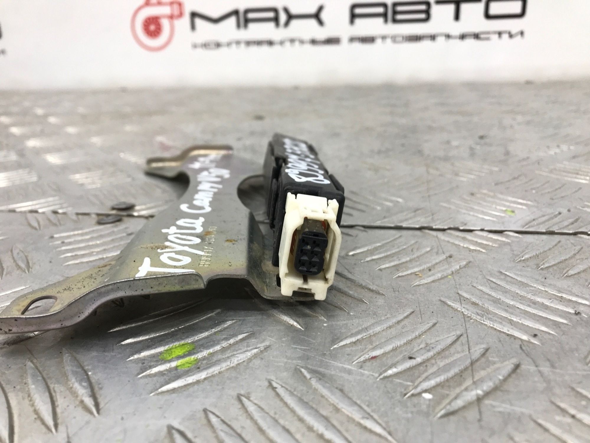 Б/У антенна бесключевого доступа в багажник Toyota Camry ACV51, 790 рублей, Краснодар