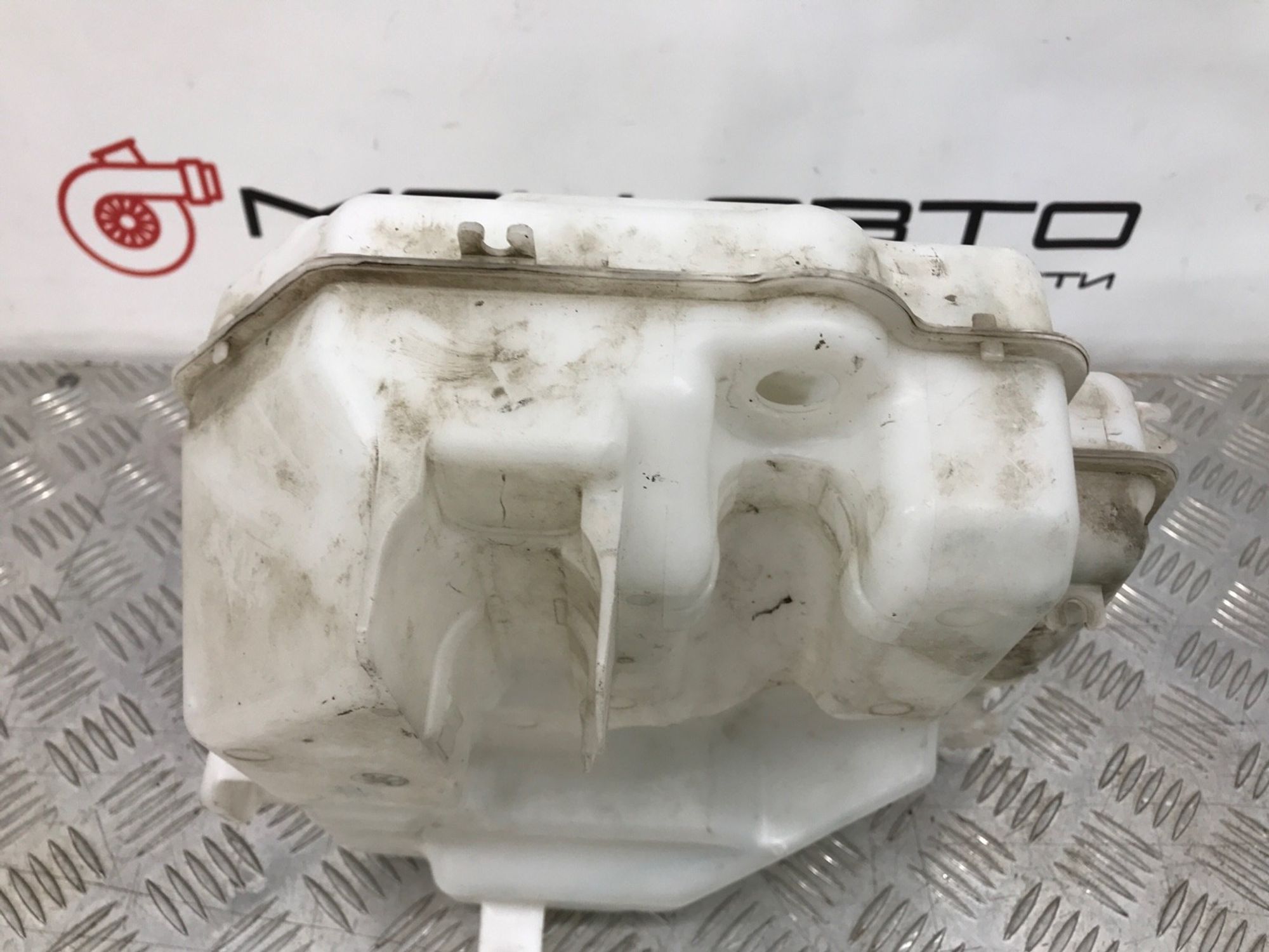 Б/У бачок омывателя Volvo V70 SW58 1997, 720 рублей, Краснодар