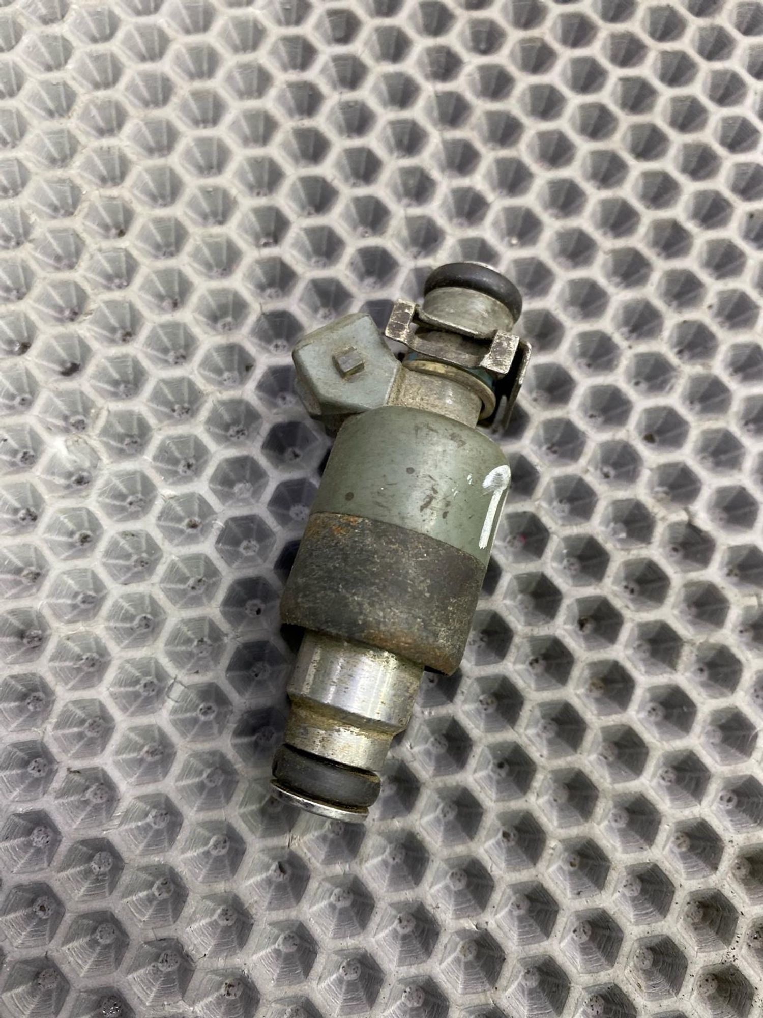 Б/У топливная форсунка Opel Vectra B X16XEL, 990 рублей, Краснодар