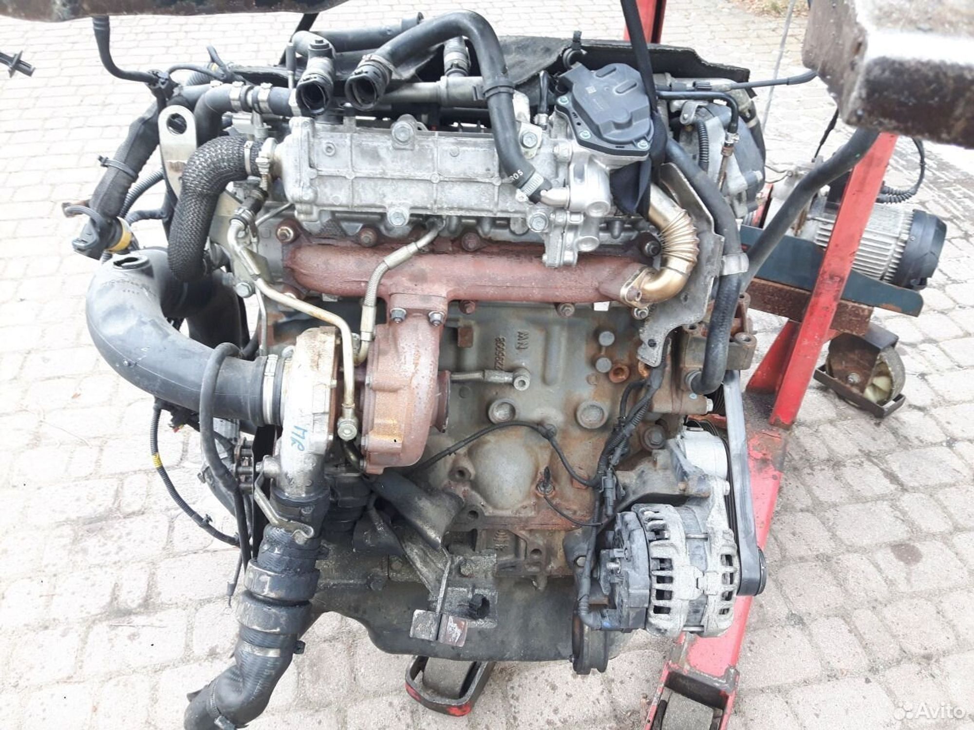 https://ycs.partsauto.market/partsauto-images/thmbs/cfa32db6046a3376bf98065dfe2d16b7/072ca11e0335b9316dfbff07042f9fb8/991634e35f825fcc741d9f4d1eae677f.jpg