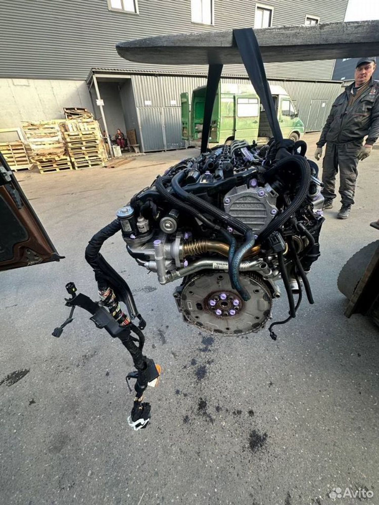https://ycs.partsauto.market/partsauto-images/thmbs/cfa32db6046a3376bf98065dfe2d16b7/17a79451601a6da07f820bf3161a6046/63df8787887863665c5fc6d3ec9f7735.jpg