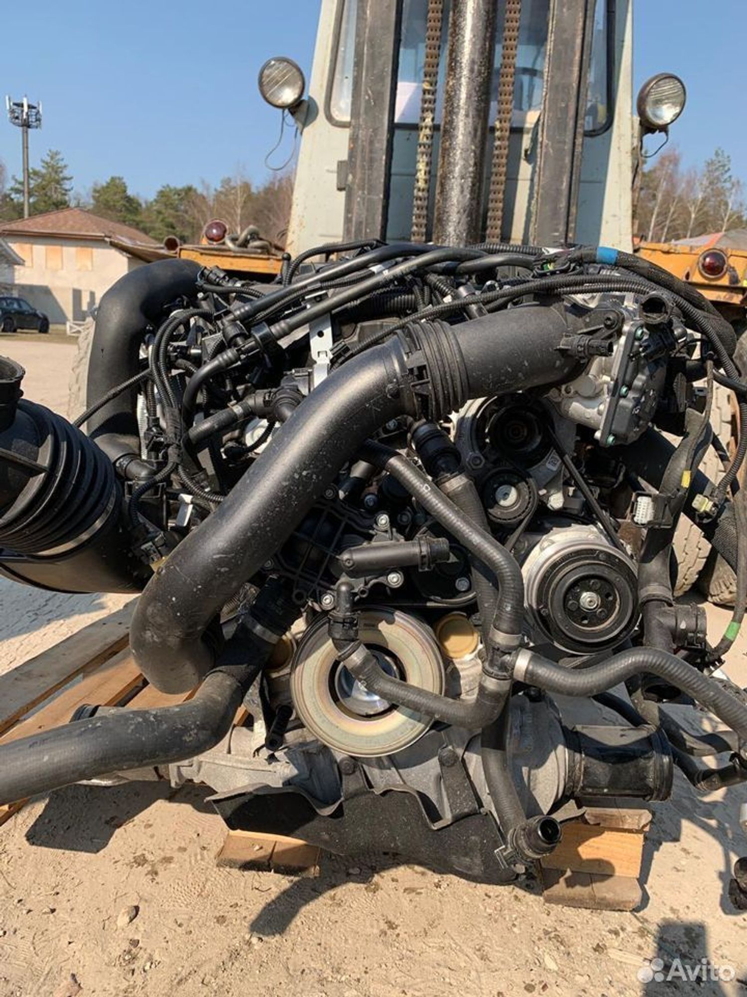 https://ycs.partsauto.market/partsauto-images/thmbs/cfa32db6046a3376bf98065dfe2d16b7/f9b23286069c8b581dd1cc751d43f4ee/1a82cb27f5862fe7e072ea06655a1bb7.jpg